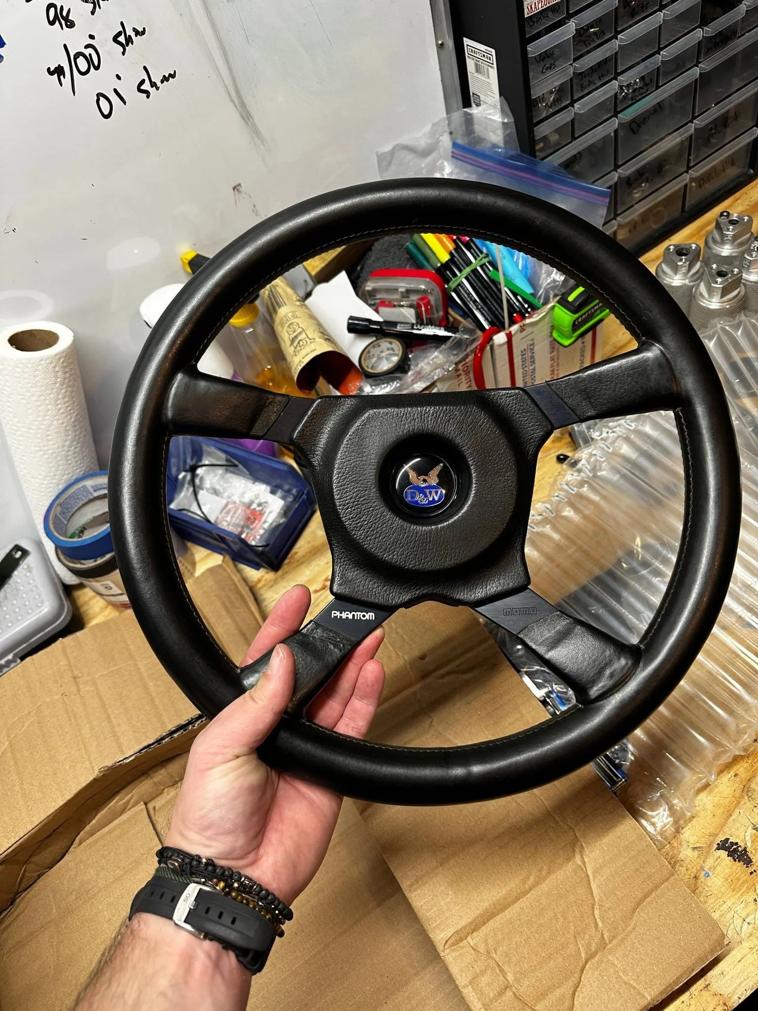 Momo Corse Black/Leather — ModernRetroClassic