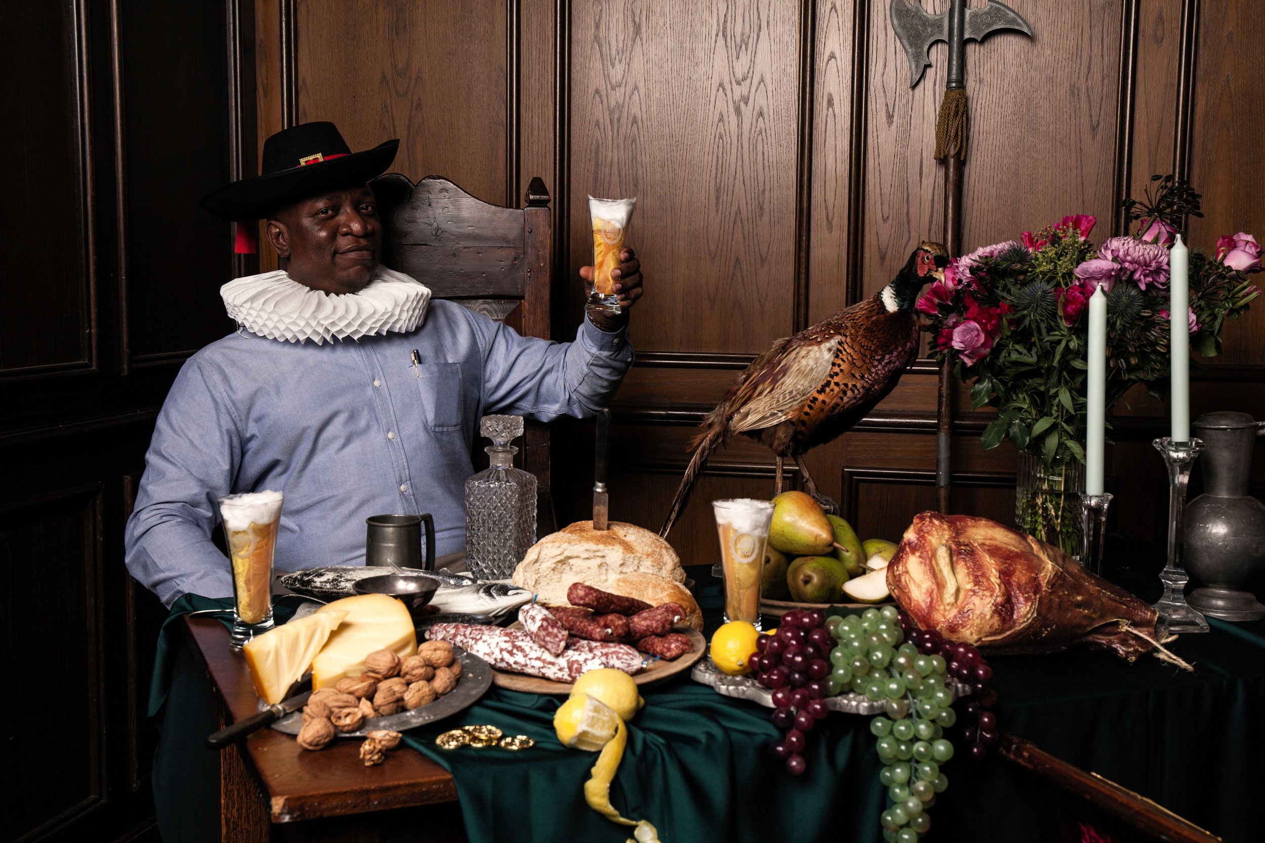 Merk activatie Photo Booth photobooth event styling decor set design set styling productie brand activation PK Studios Paardenkracht fotografie photography Amsterdam Nederland Art direction Set dressing Heineken oude meesters old masters tafel settin