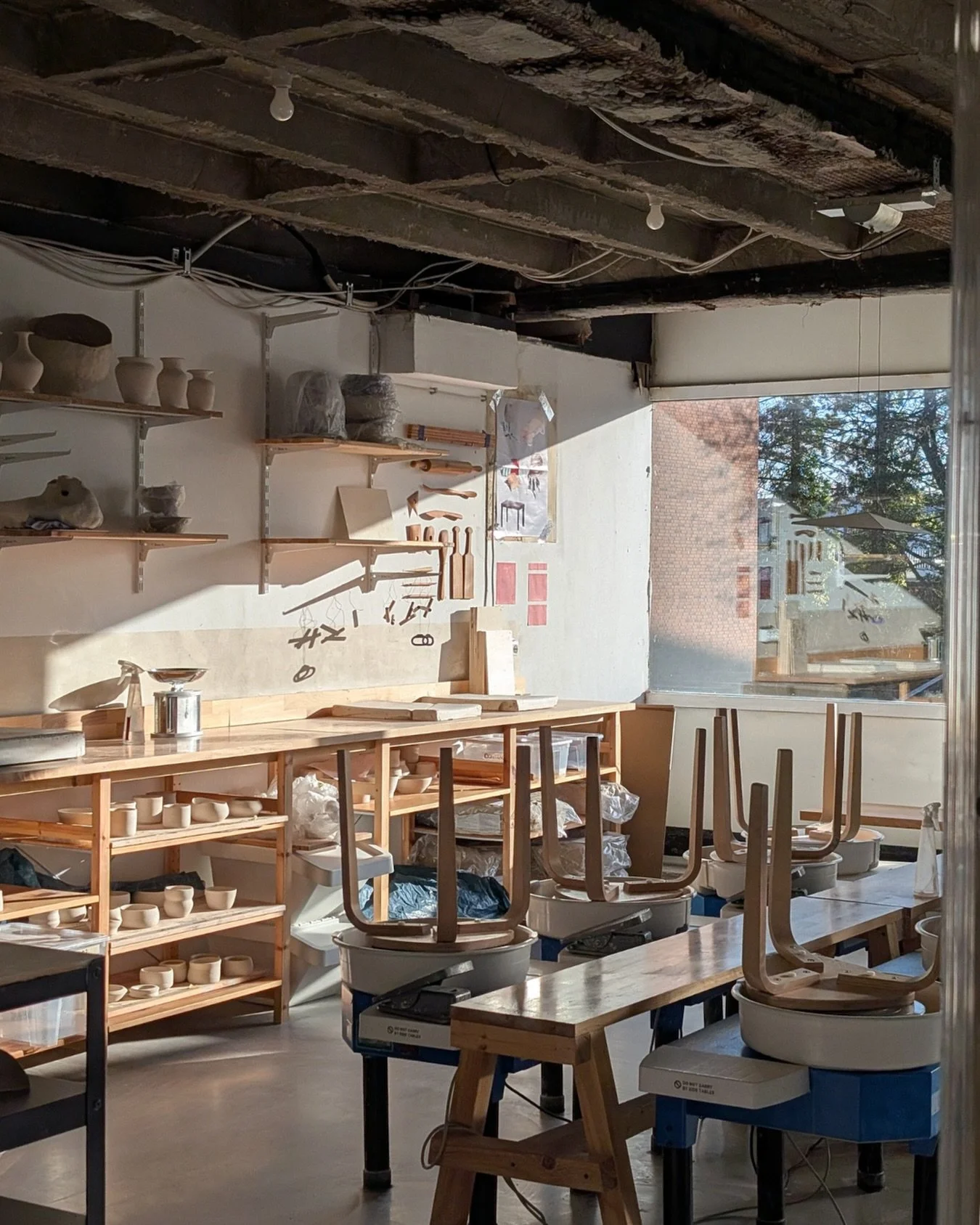 Quiet mornings in the Studio before the wheels start spinning. Sunlight on fresh clay, tools waiting, shelves slowly filling with new ideas. This is the calm before the creative rush - a moment to breathe, reset, and let the space do its quiet magic.