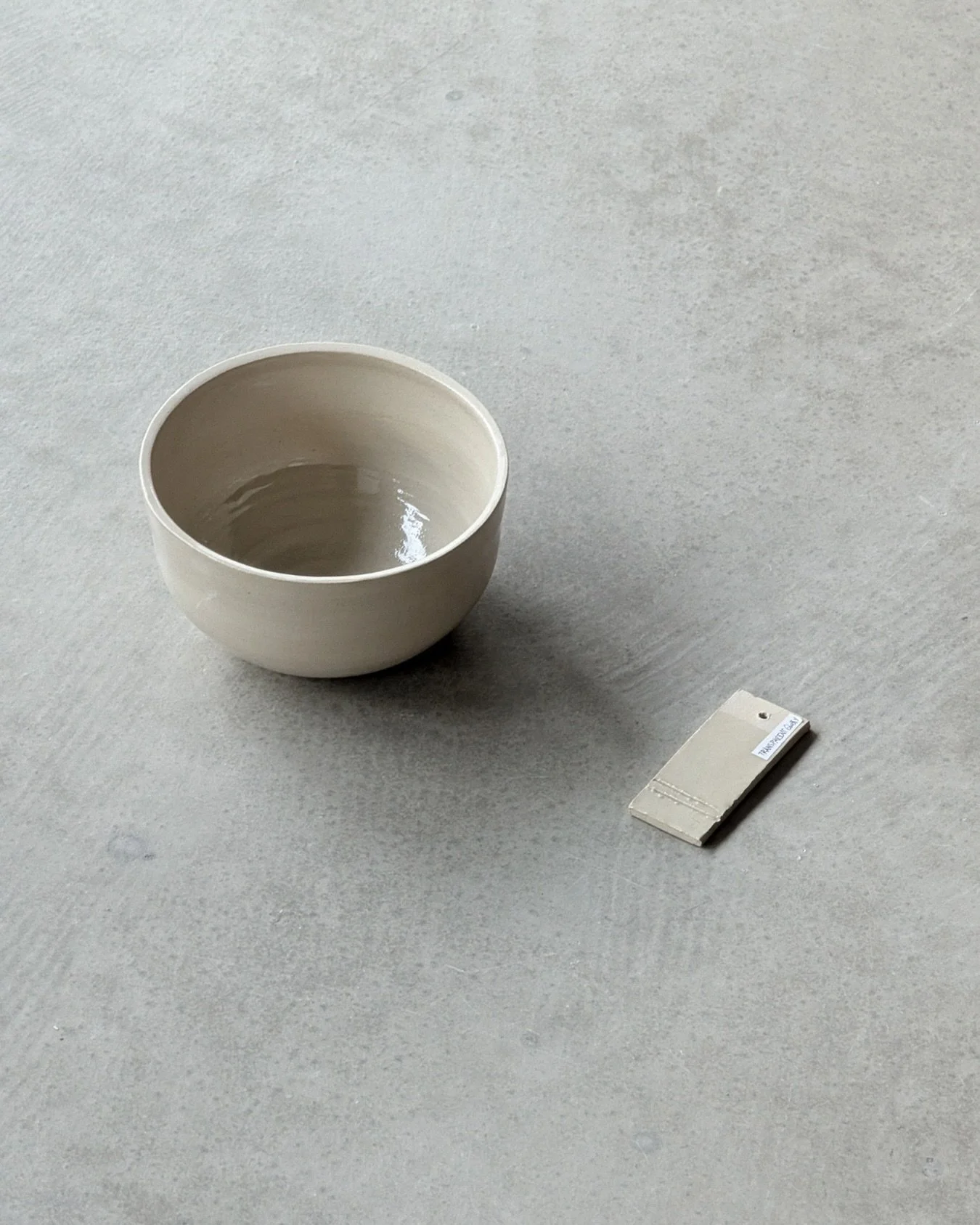 Studio Glaze Study: Transparent Glossy

Add a shiny touch to your work.

Our evergreen finish &ndash; always reliable, always good-looking.

It highlights the form, keeps colors clean, and gives your pieces that classic, glassy glow.

Works beautiful