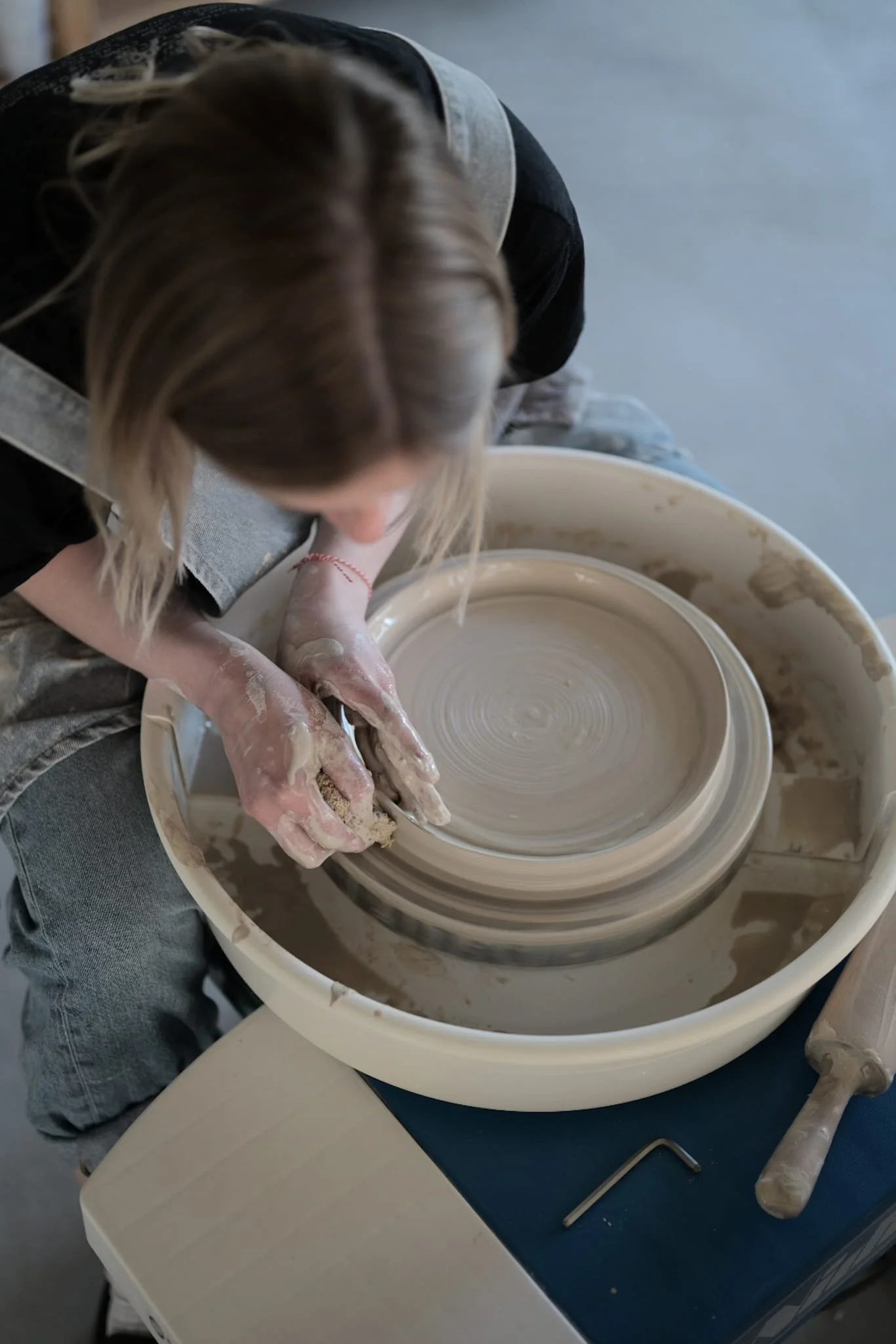 Chamotte - workshop Make a Set of Plates (2).jpeg