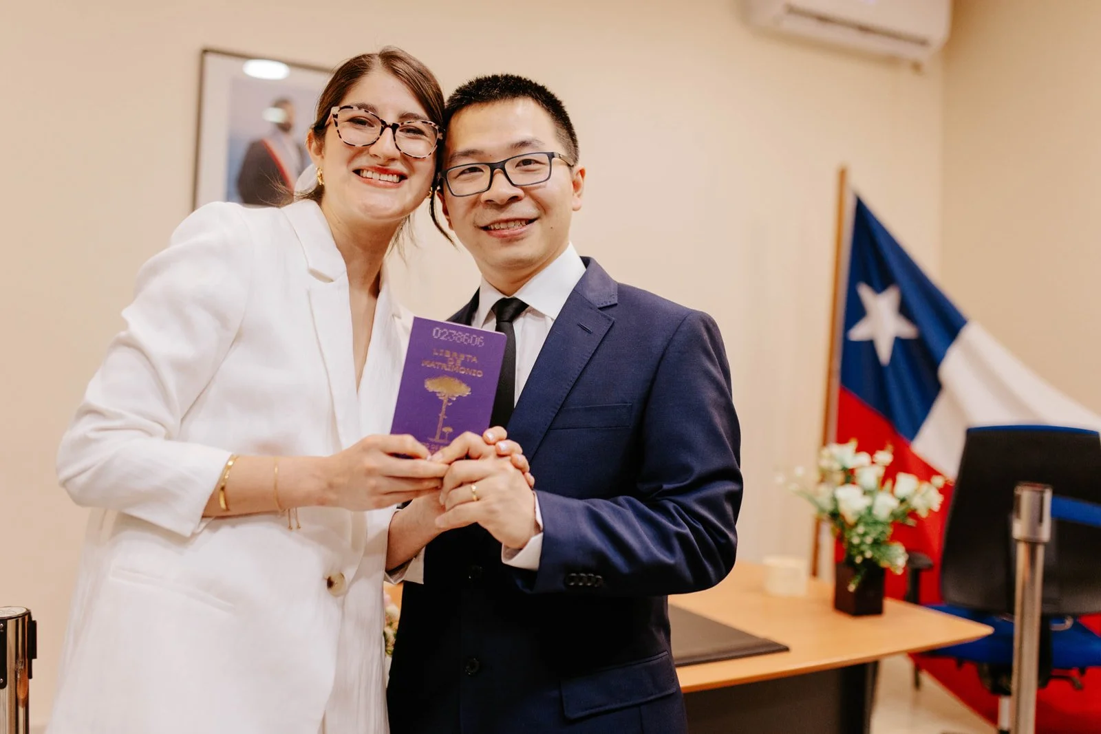 Pareja de novios en matrimonio civil Santiago