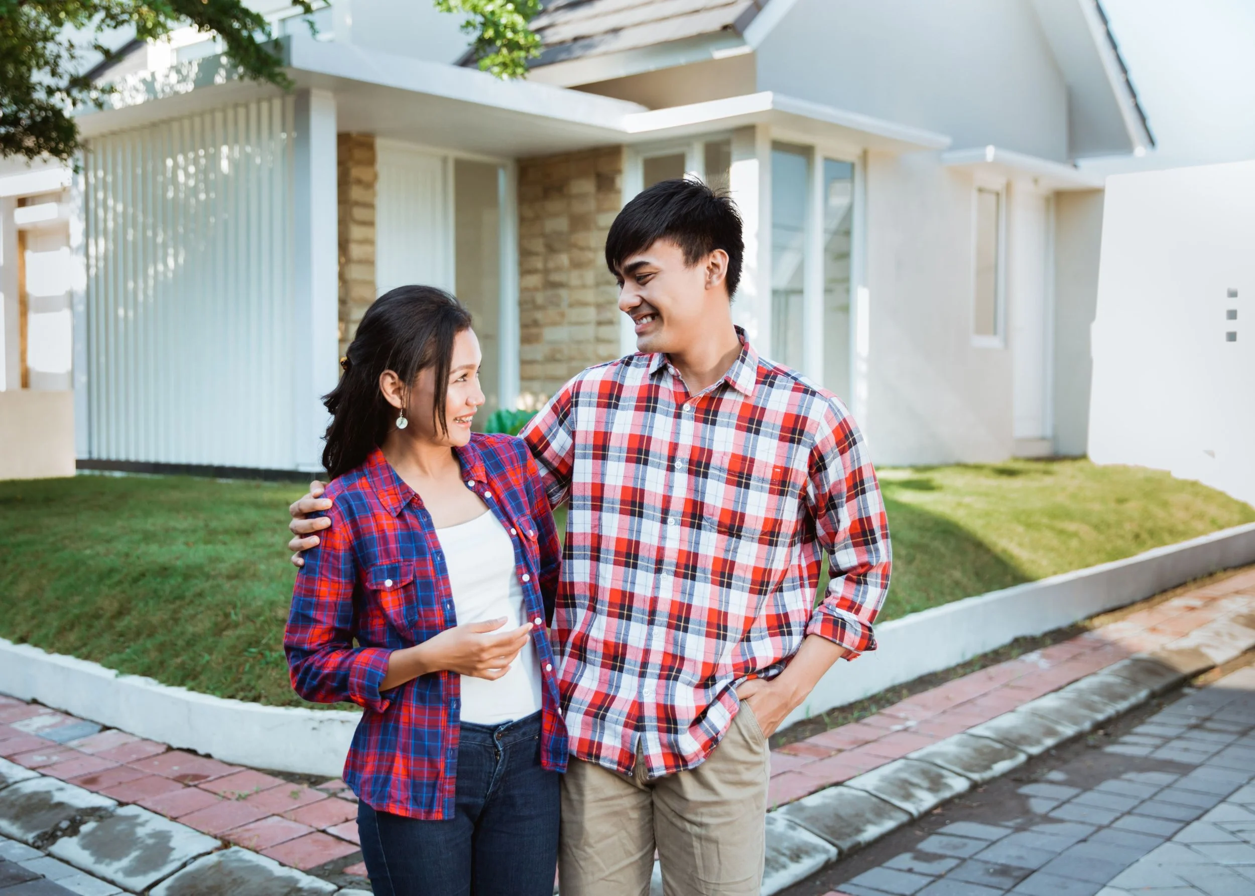 First Time Homebuyer Tips: 5 Smart Steps to Take Before Buying