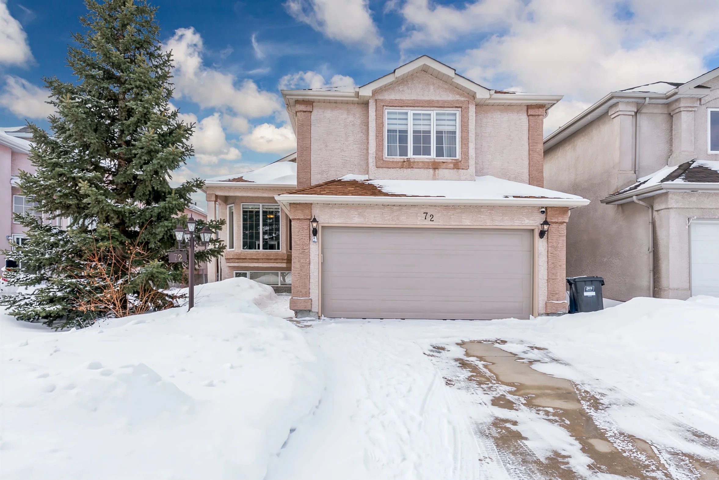 72 Montvale Crescent