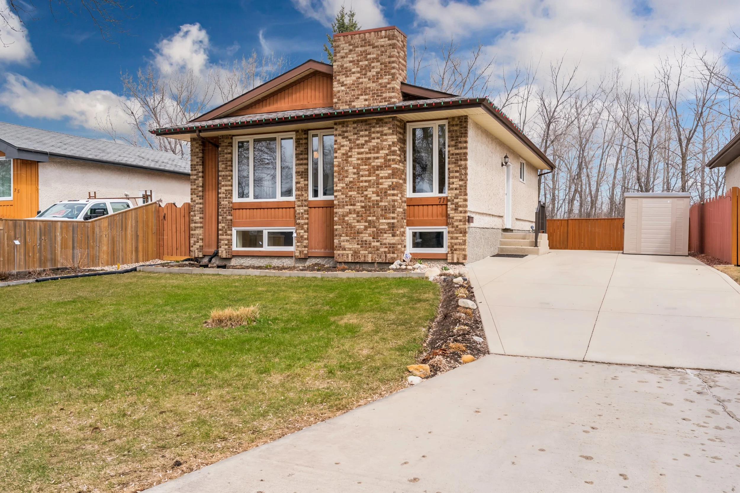 71 Lynn Lake Drive, Lakeside Meadows