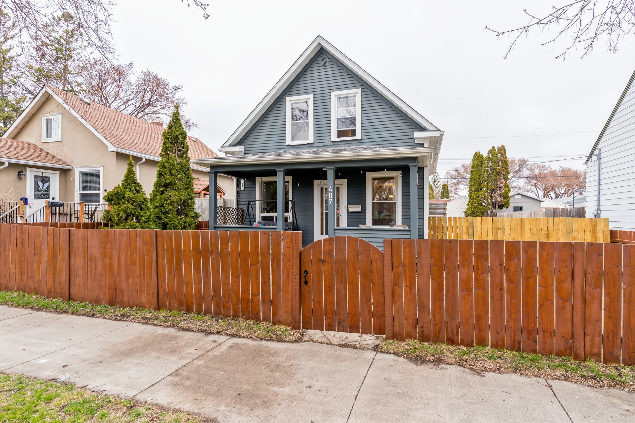 407 Whittier Avenue E, East Transcona