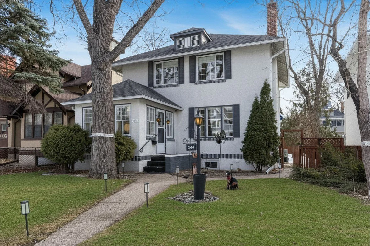 244 Elm Street, River Heights North