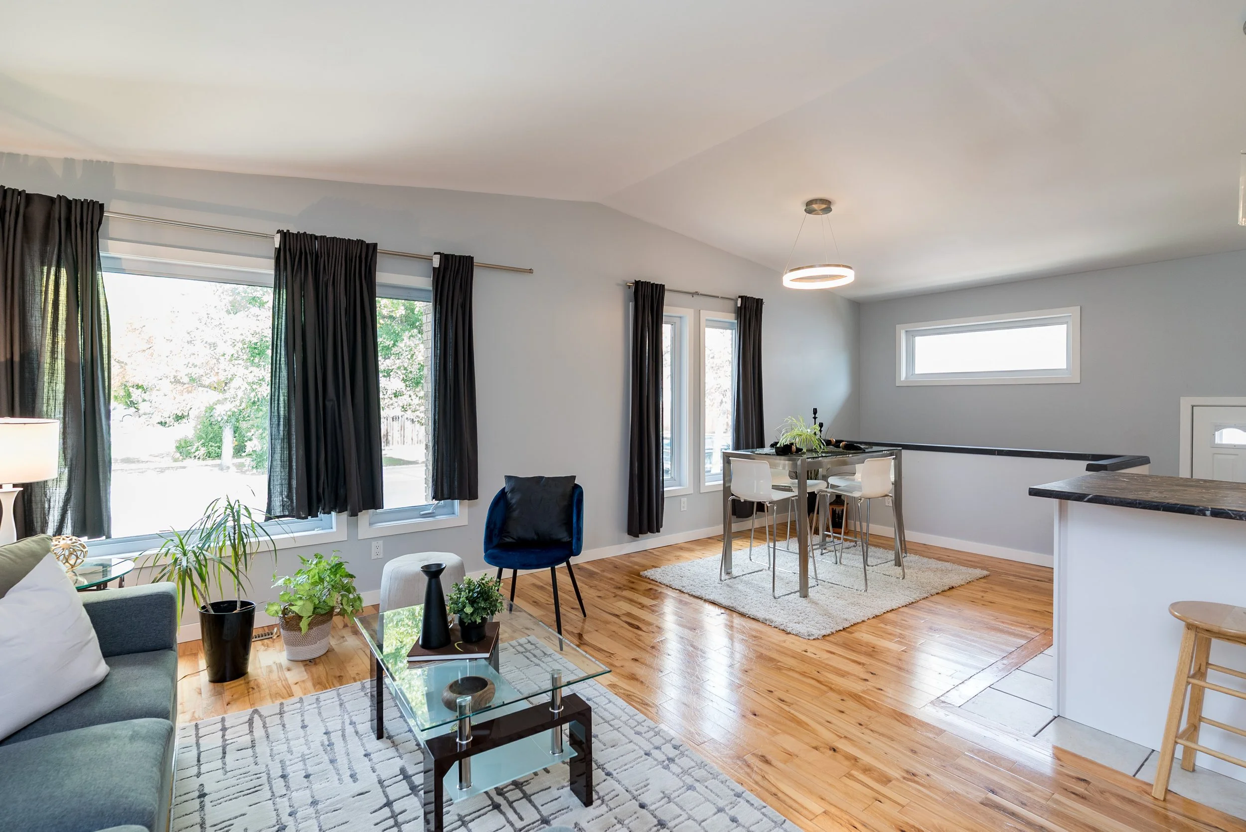 005_bungalow_for_sale_in_river_park_south.jpg