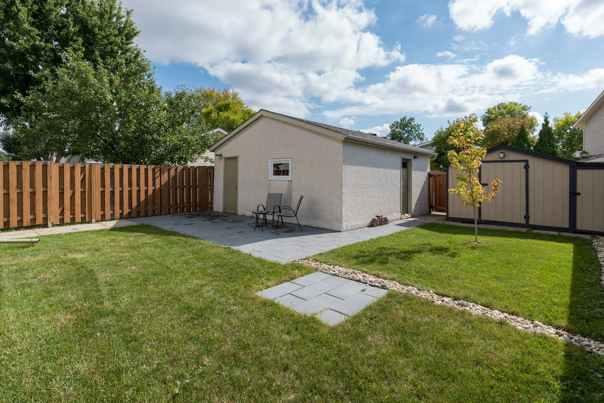 035_bungalow_for_sale_in_river_park_south.jpg