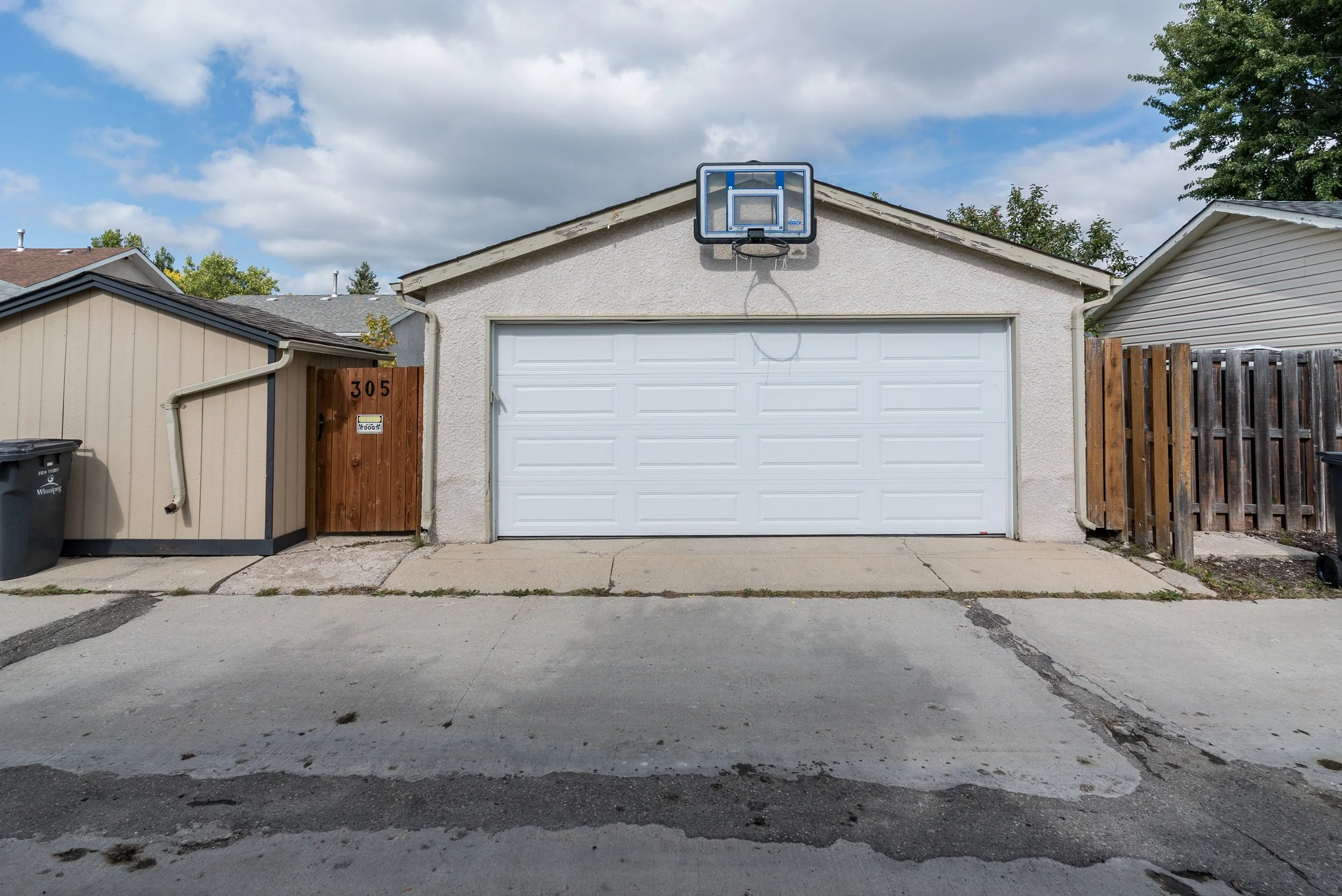 037_bungalow_for_sale_in_river_park_south.jpg
