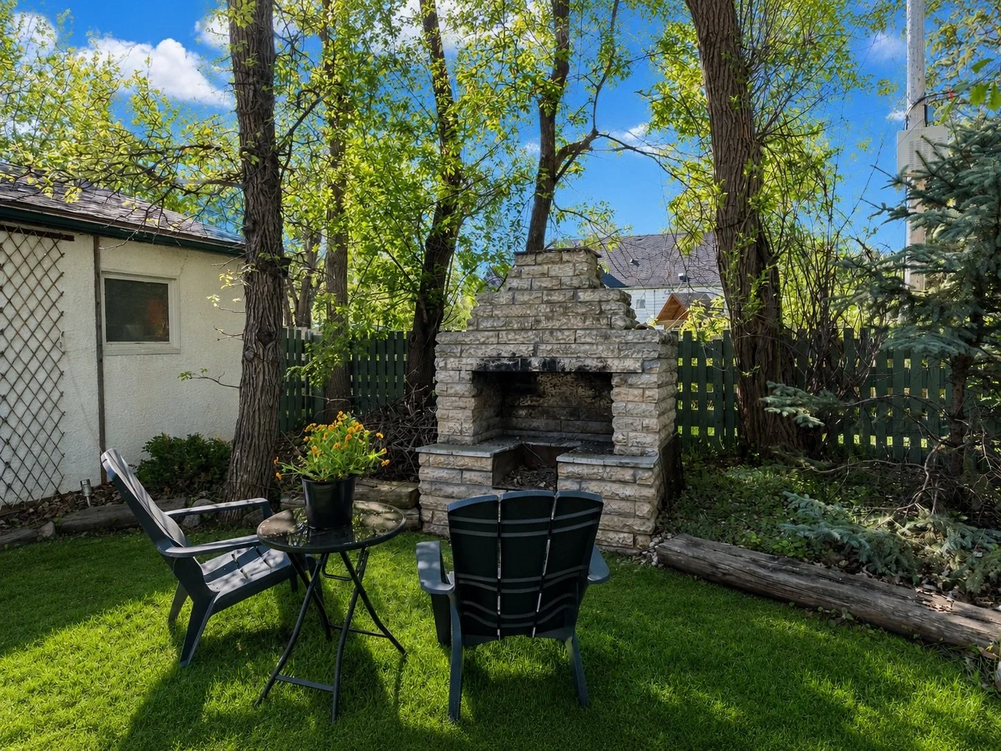 040a_800_Riverwood_Avenue_East_Fort_Garry_Listings.jpg