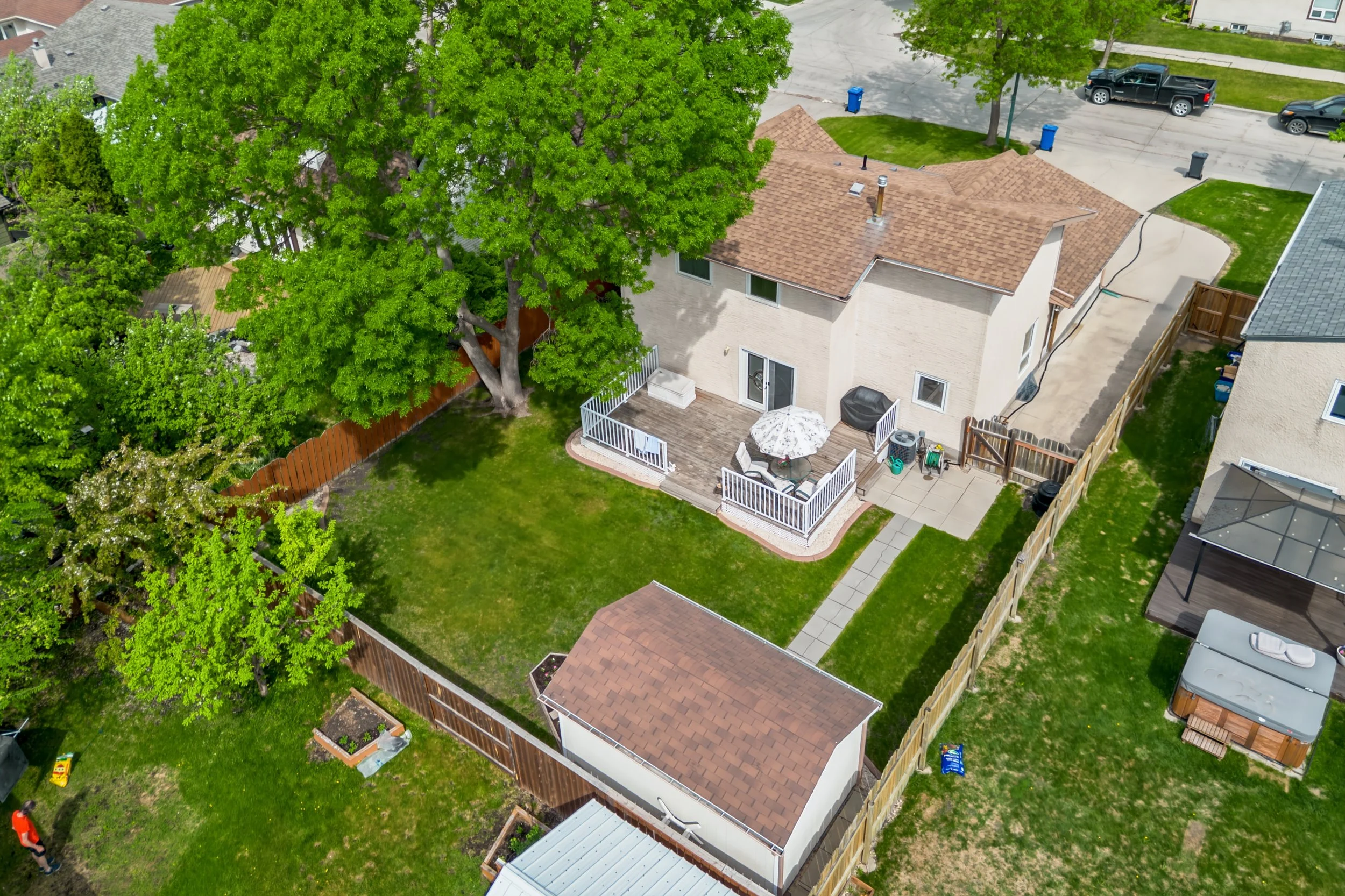 048 remodeled and updated family home in North Kildonan.jpg
