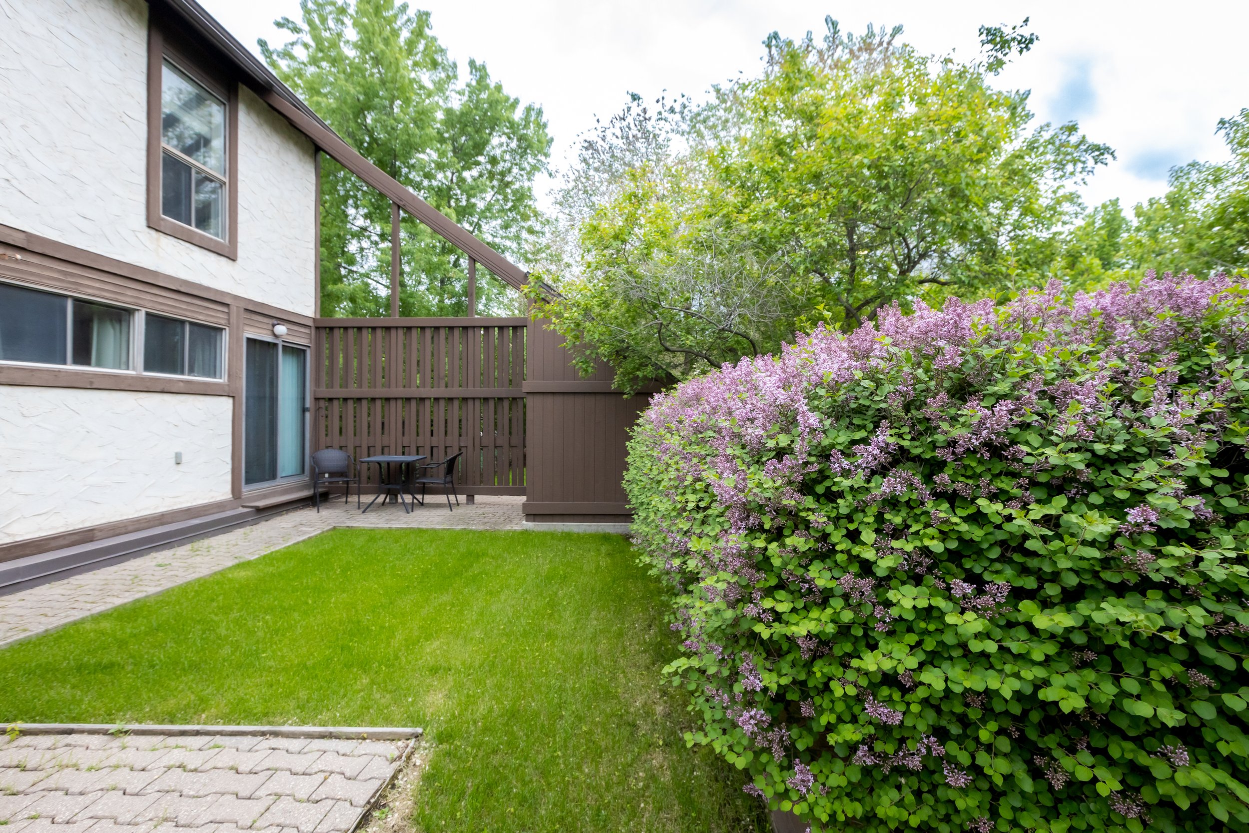 St Vital listing realtors.jpg