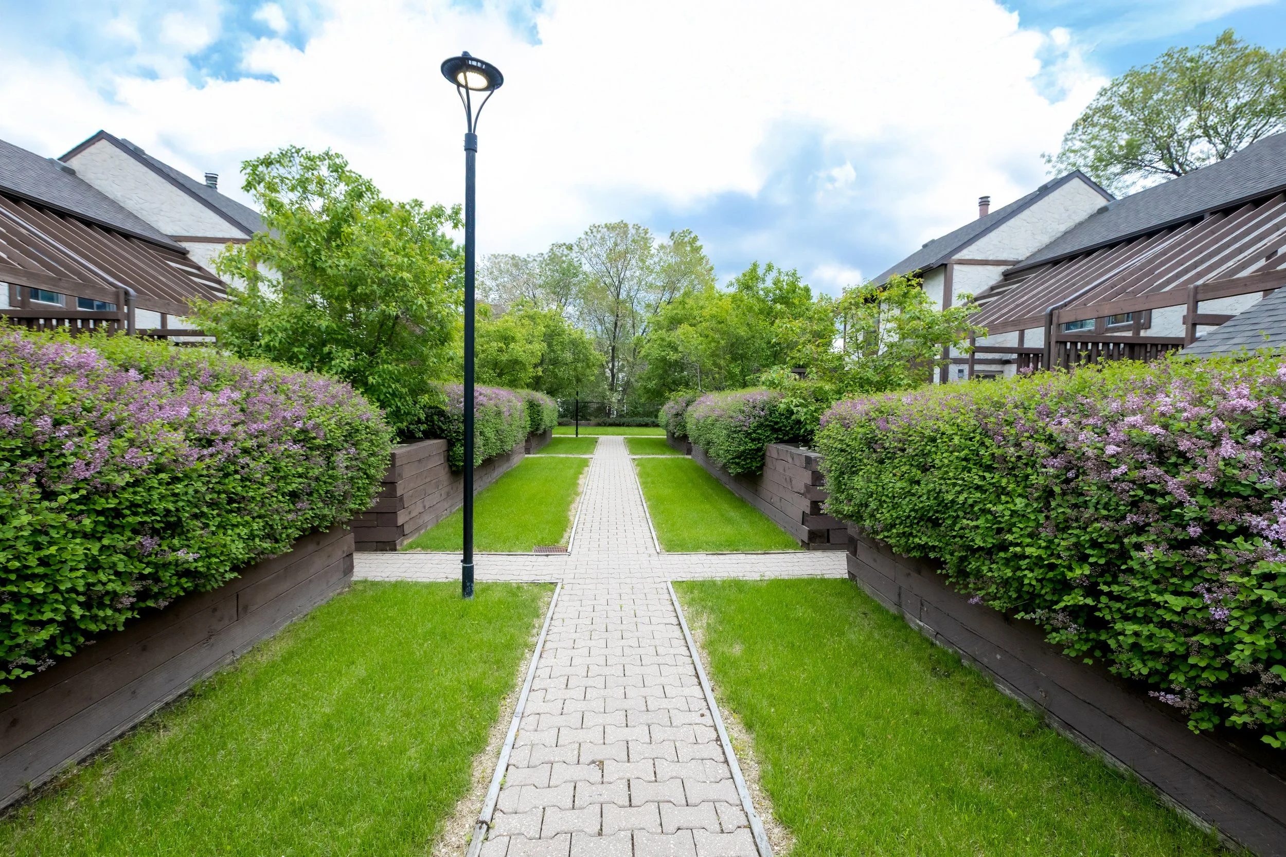 townhouse style condos in st vital.jpg