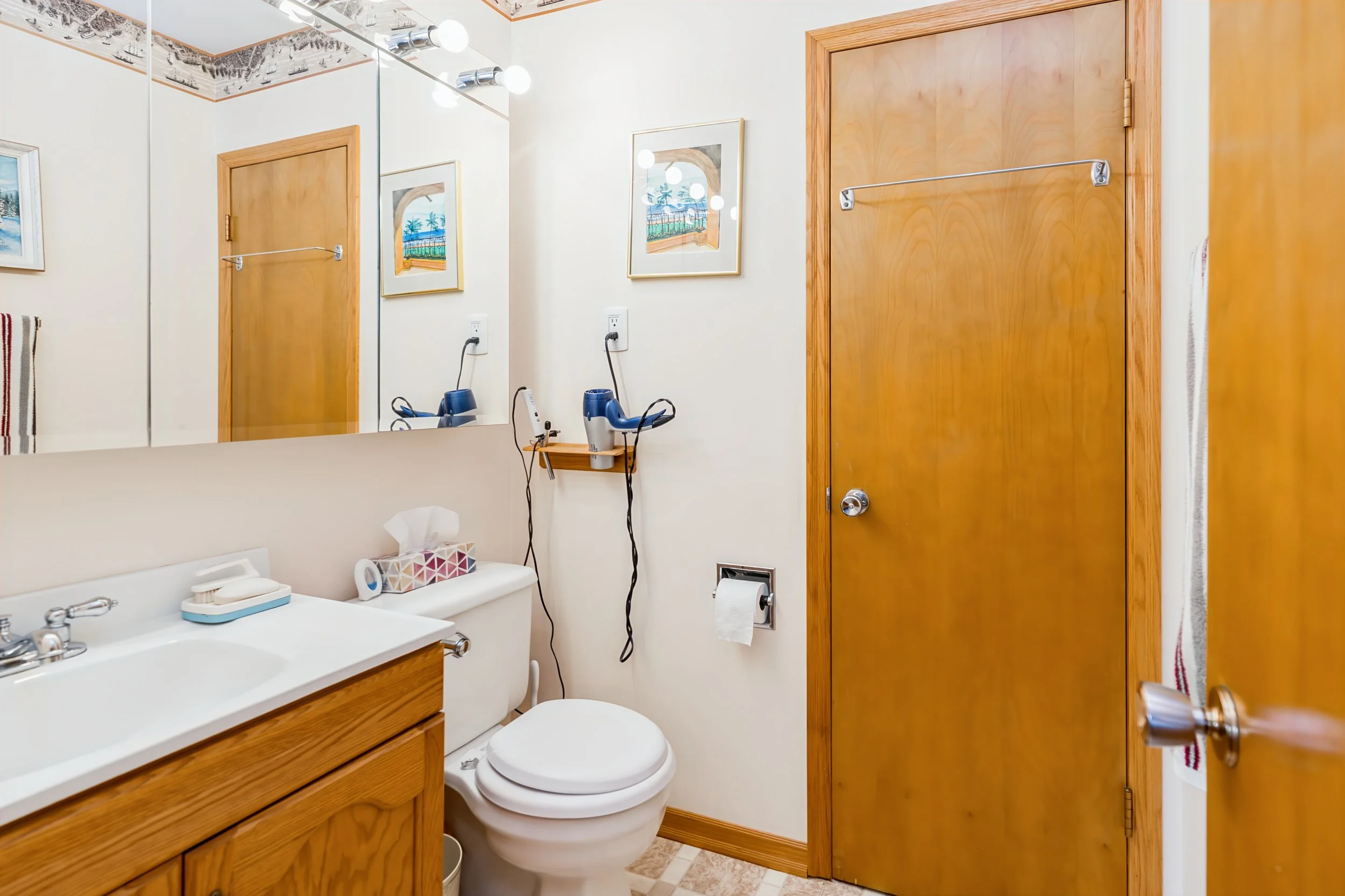 016 Homes with Ensuites in Transcona.jpg