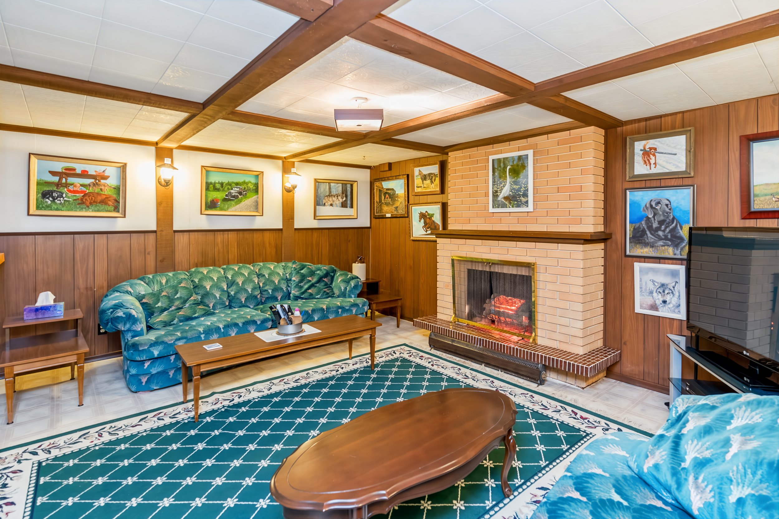 023 Finished basement with wet bar in East Transcona bungalow.jpg