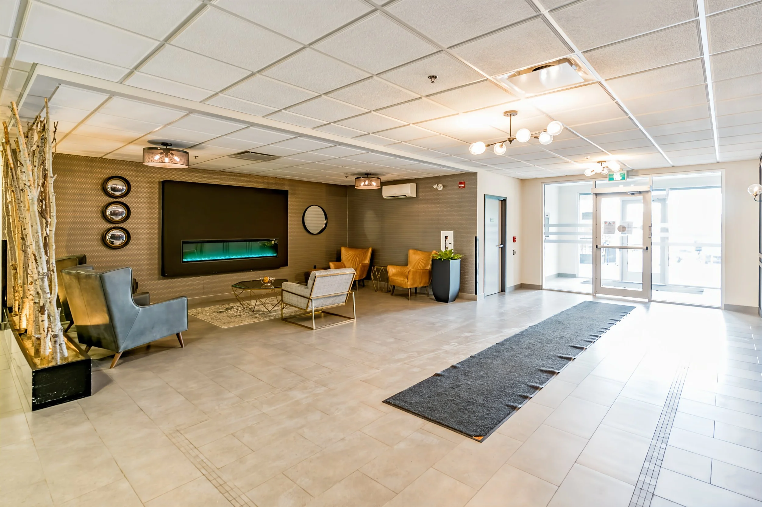 026 Lounge area amenity inside The Rise Condos in Bridgwater.jpg