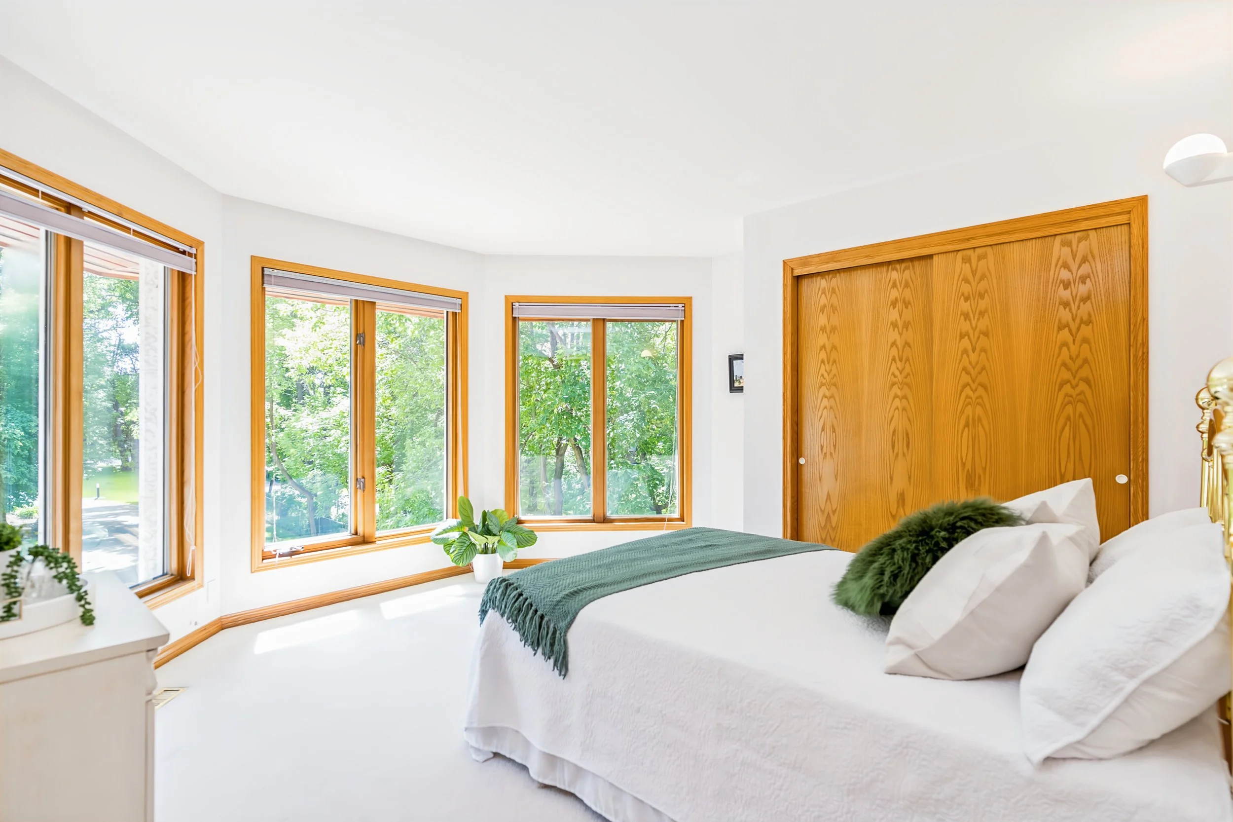 069 Spacious upstairs bedroom ideal for family living.jpg