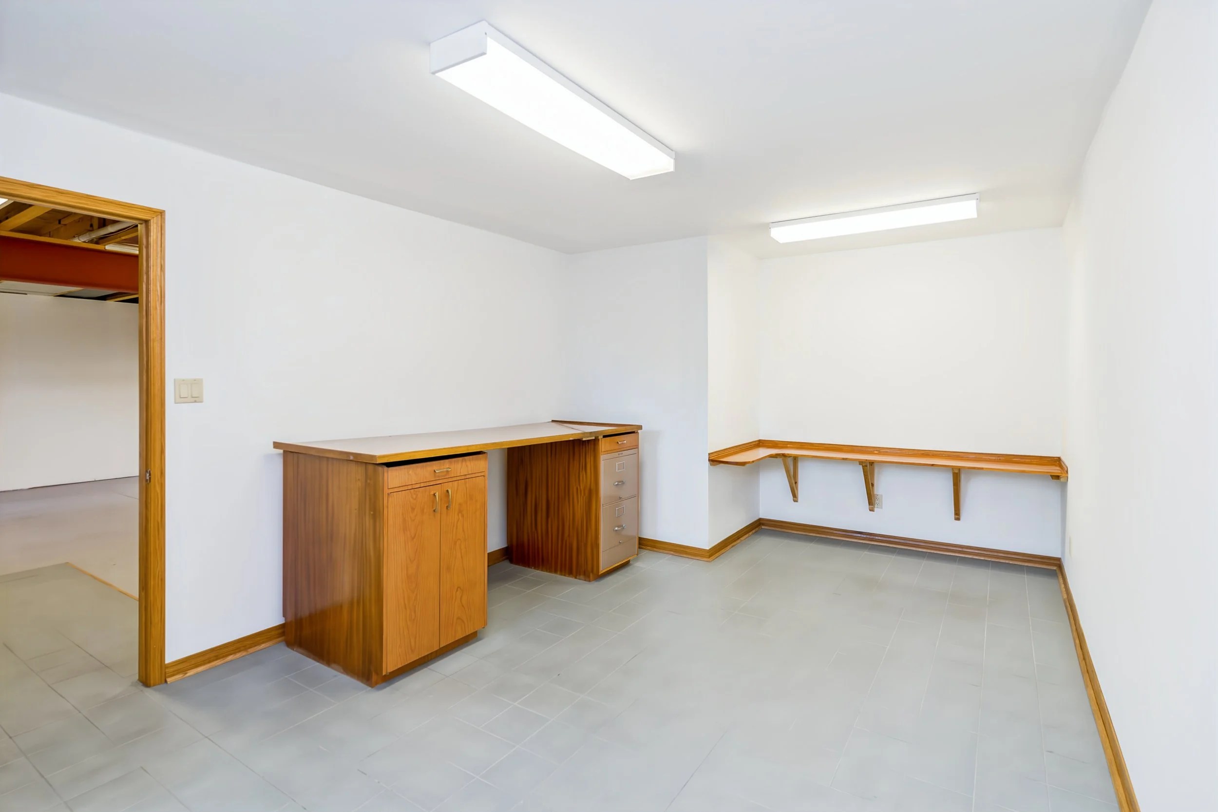 079 Basement office or future bedroom space.jpg
