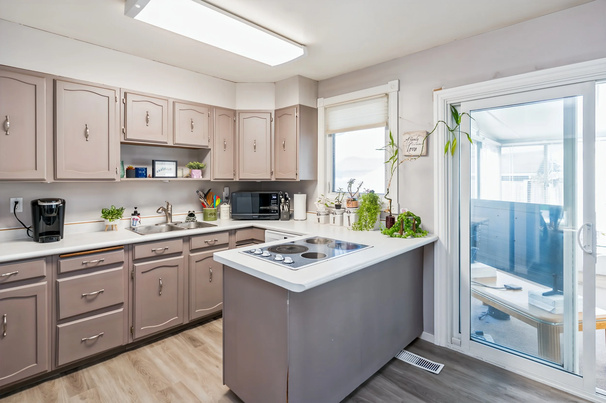 008 Comfortable kitchen space for family living.jpg