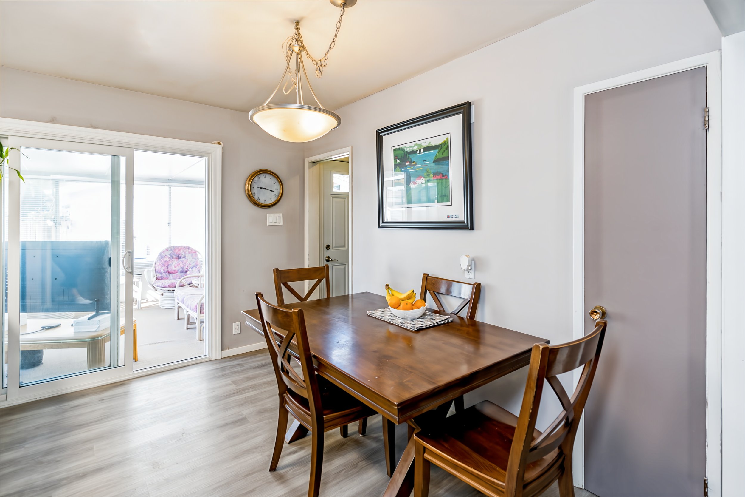 012 homes with dining area space in windsor park.jpg