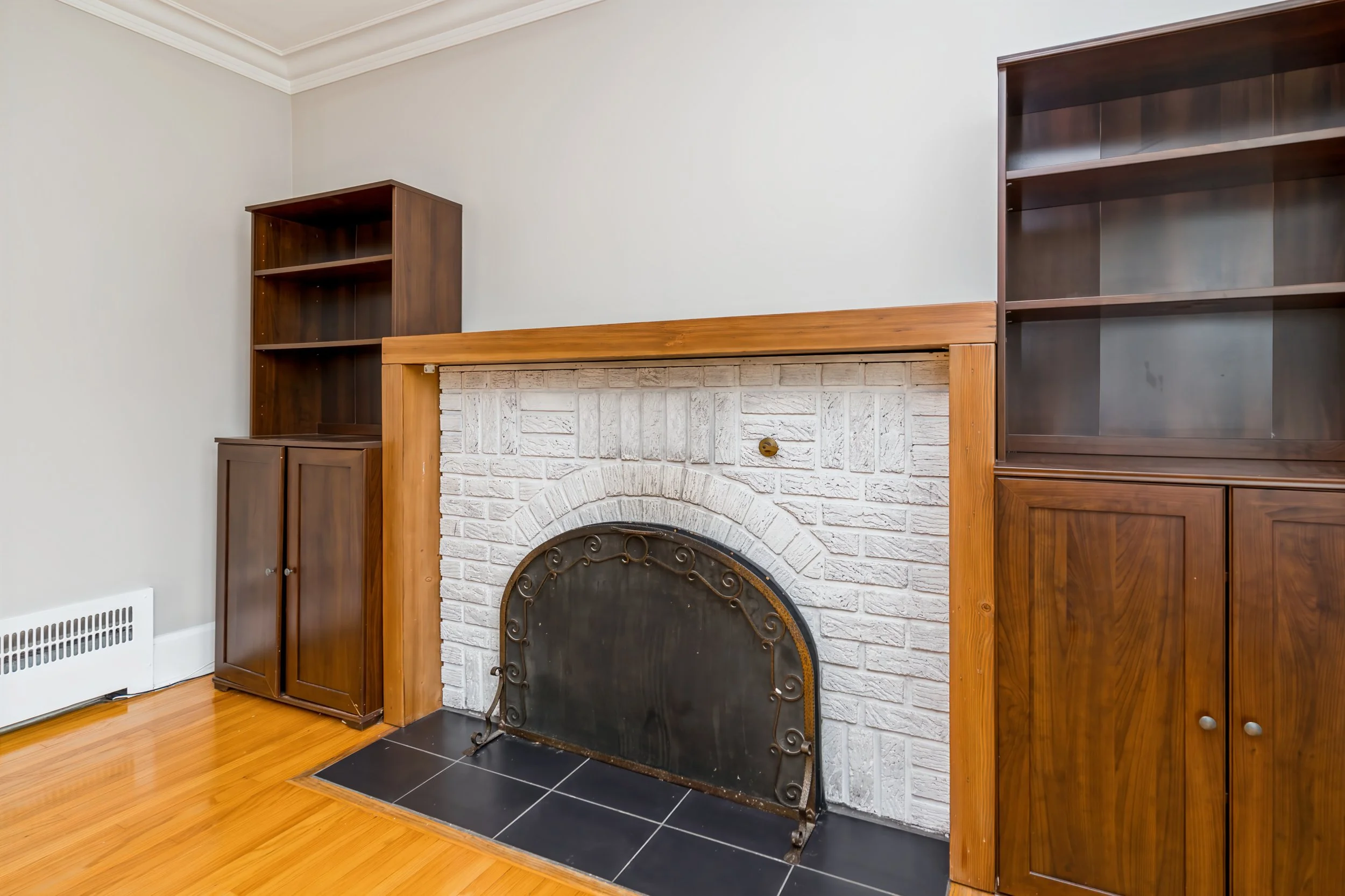 008 East Fort Garry Homes with Fireplaces.jpg