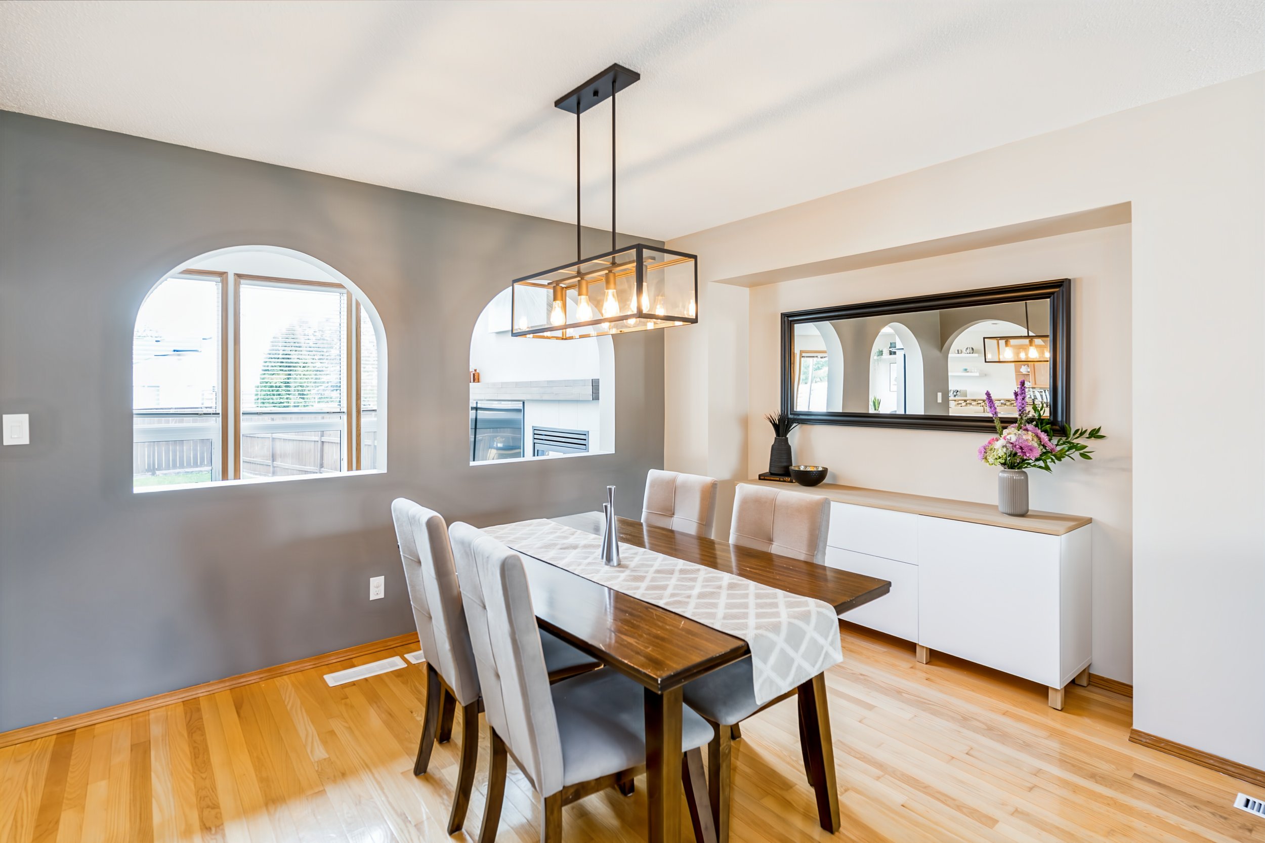 008 Formal dining area in Royalwood family home.jpg