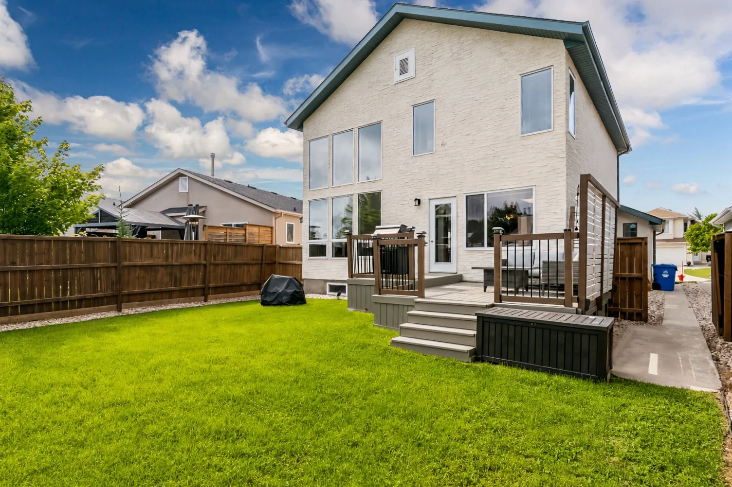 049 Family-friendly backyard with room to play.jpg