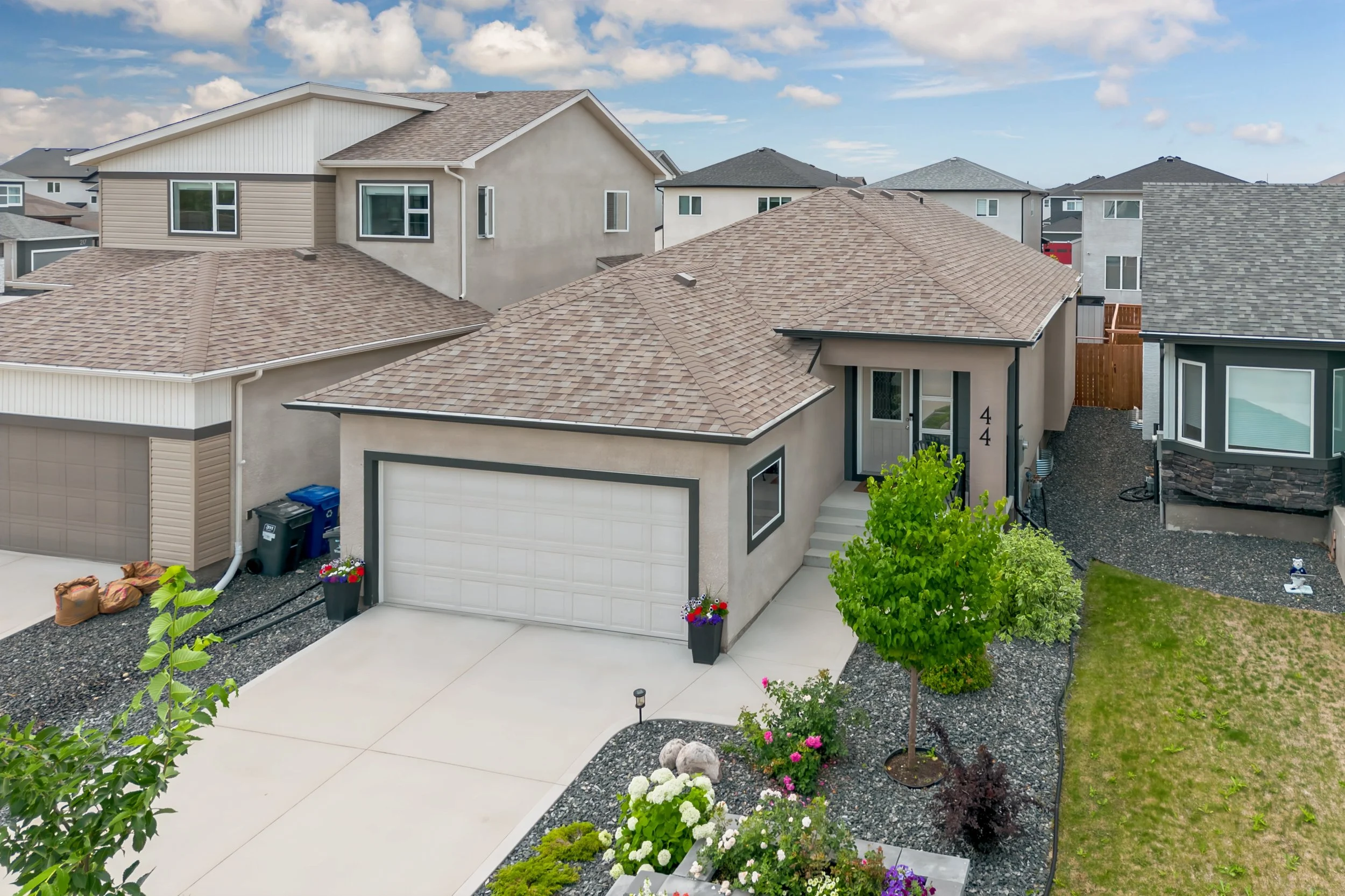 045 listing realtors in sage creek.jpg