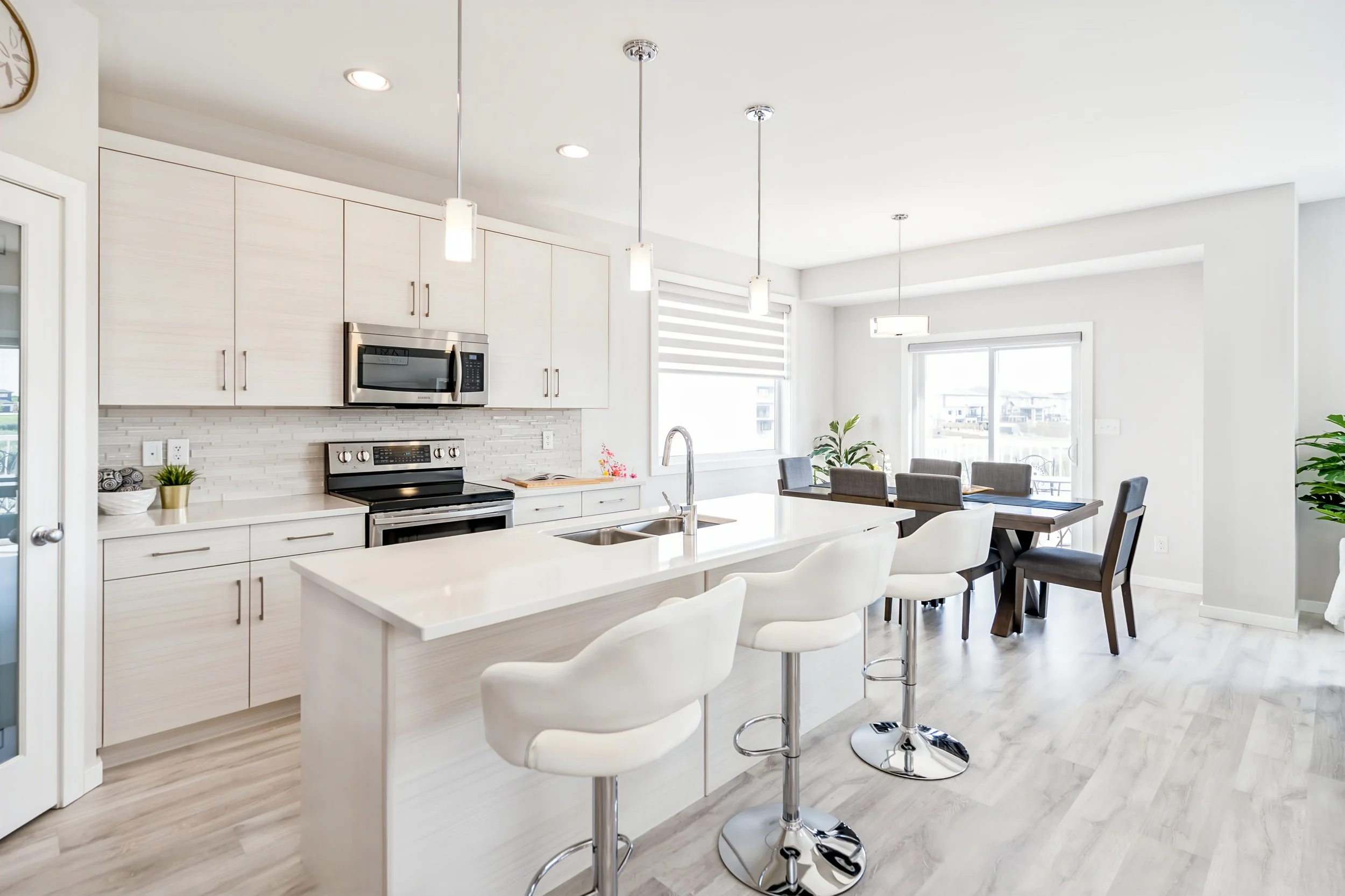 013 Open kitchen with quartz countertops.jpg