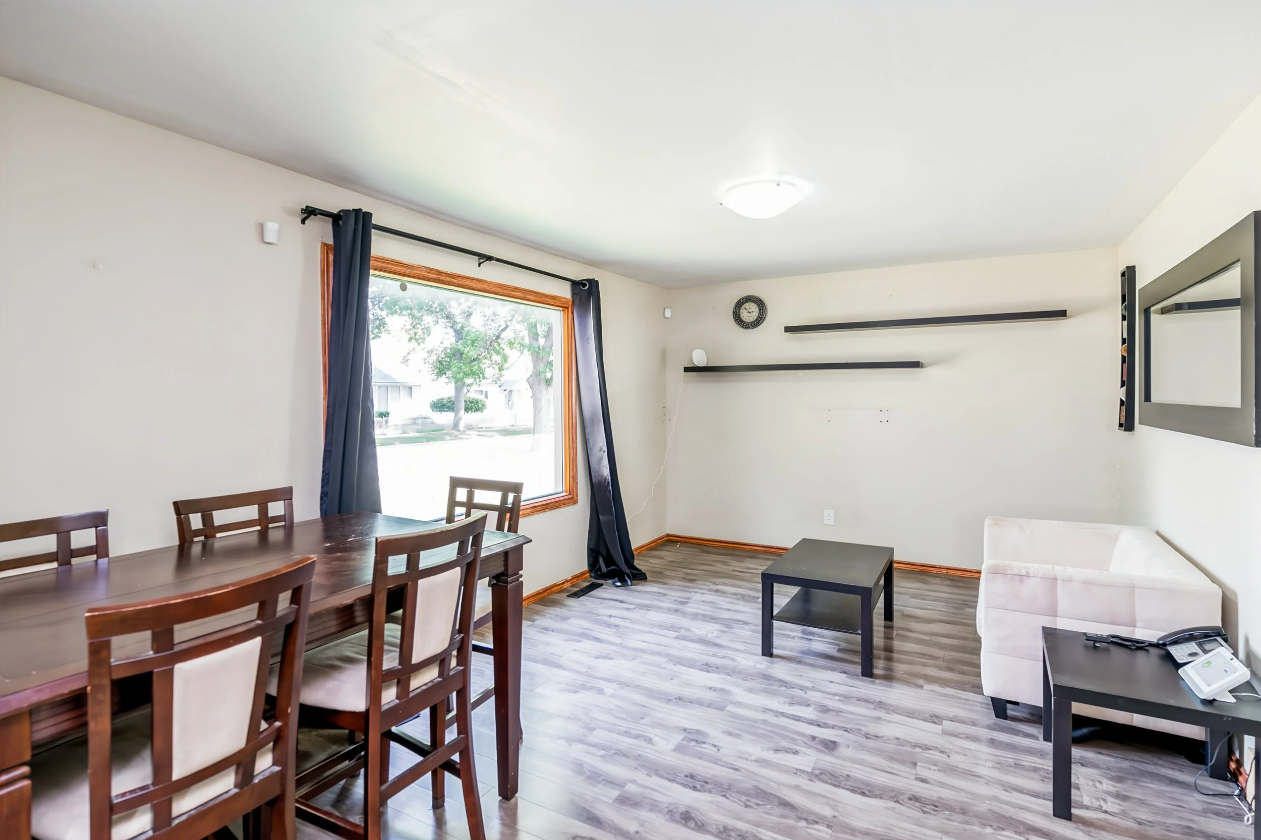 002 Move-in-ready starter home in Shaughnessy Heights.jpg