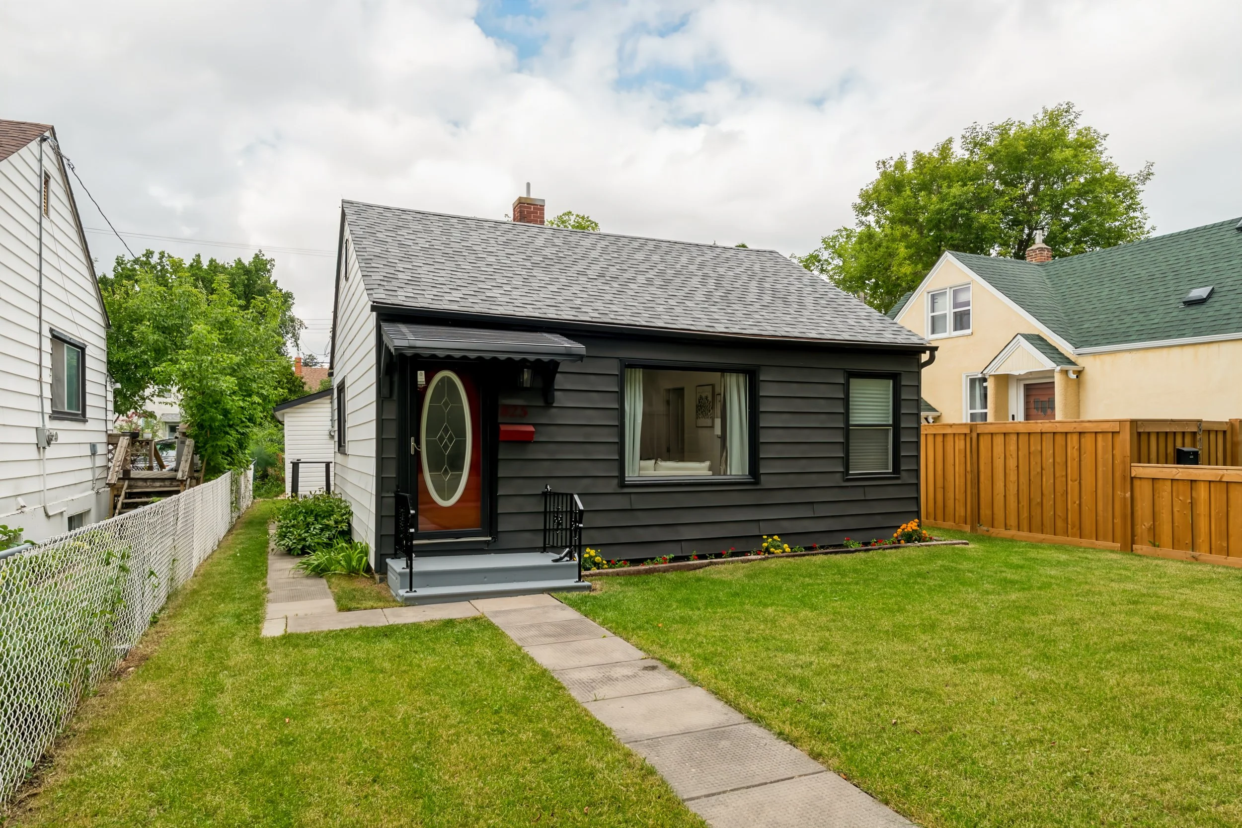 825 Lorette Avenue, Crescentwood