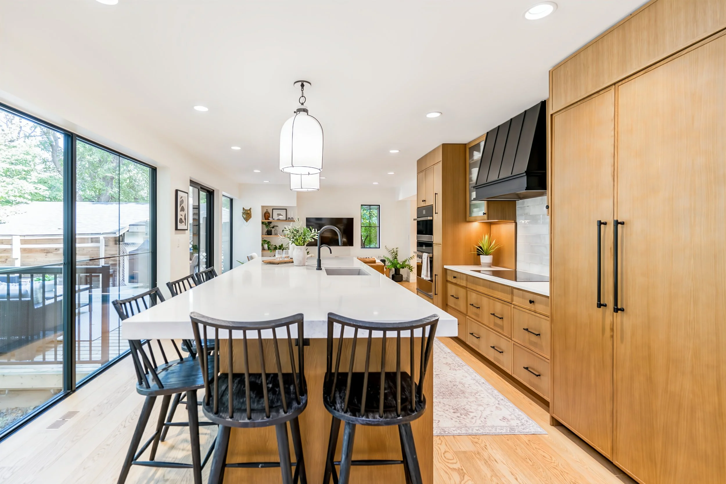 031 oversized kitchen island in riverfront home winnipeg.jpg