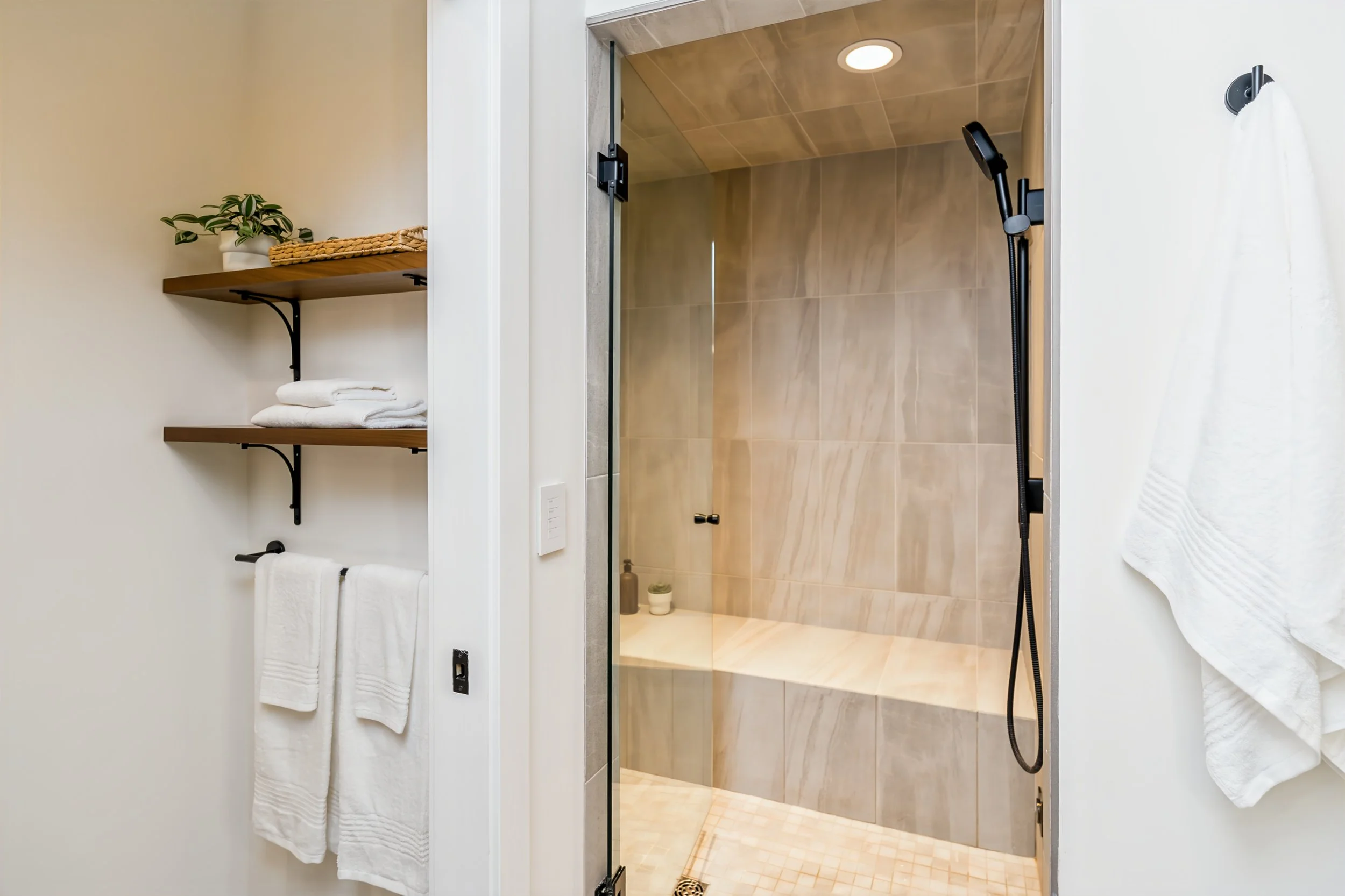 057 Luxury shower with heated bench and body jets.jpg