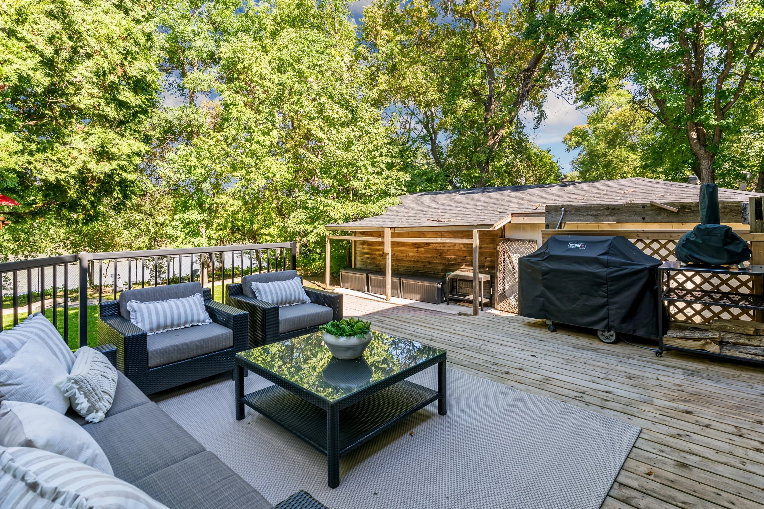 072 oversized decks along the red river.jpg