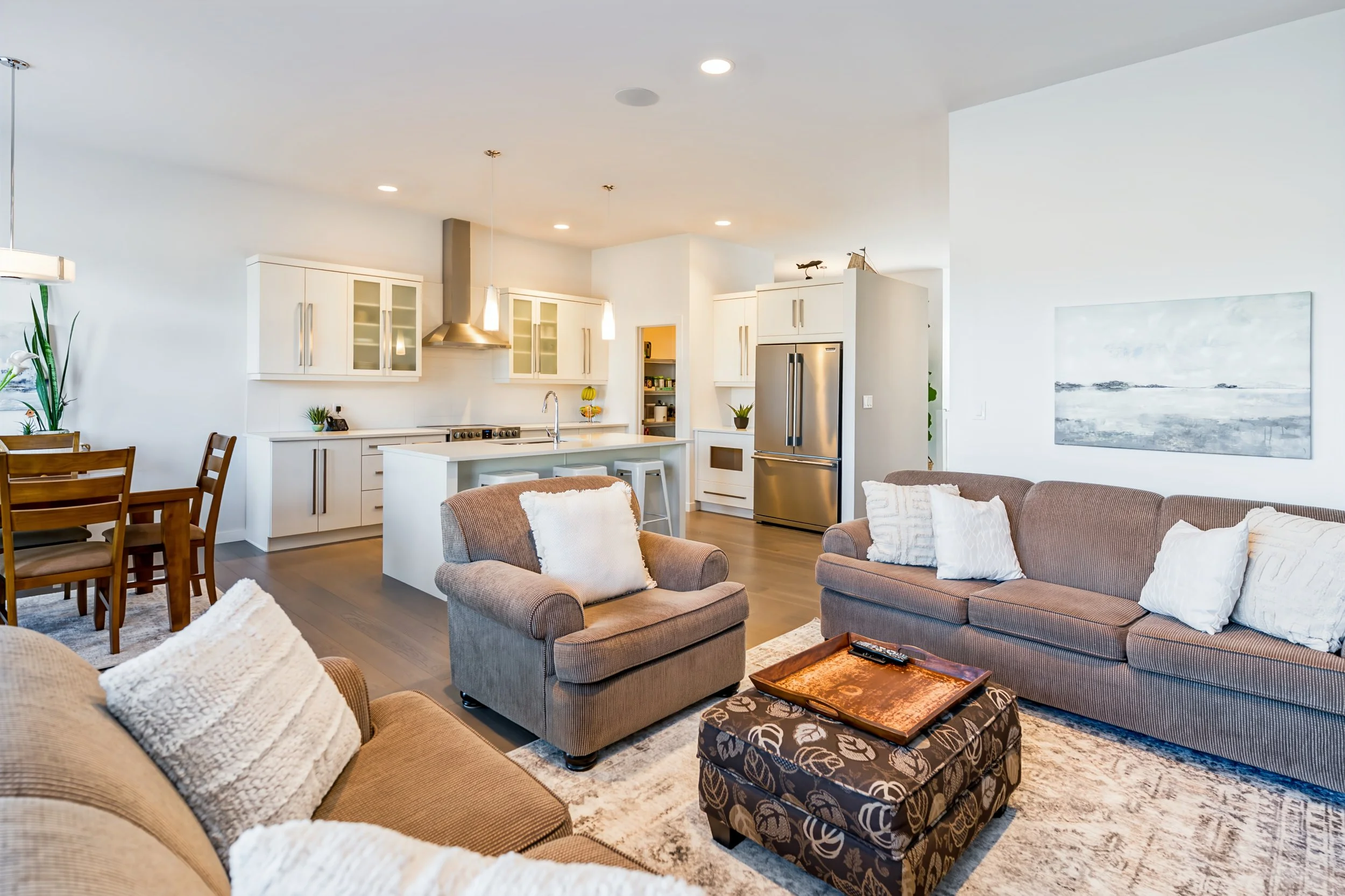 002 Open-concept Artista bungalow interior.jpg