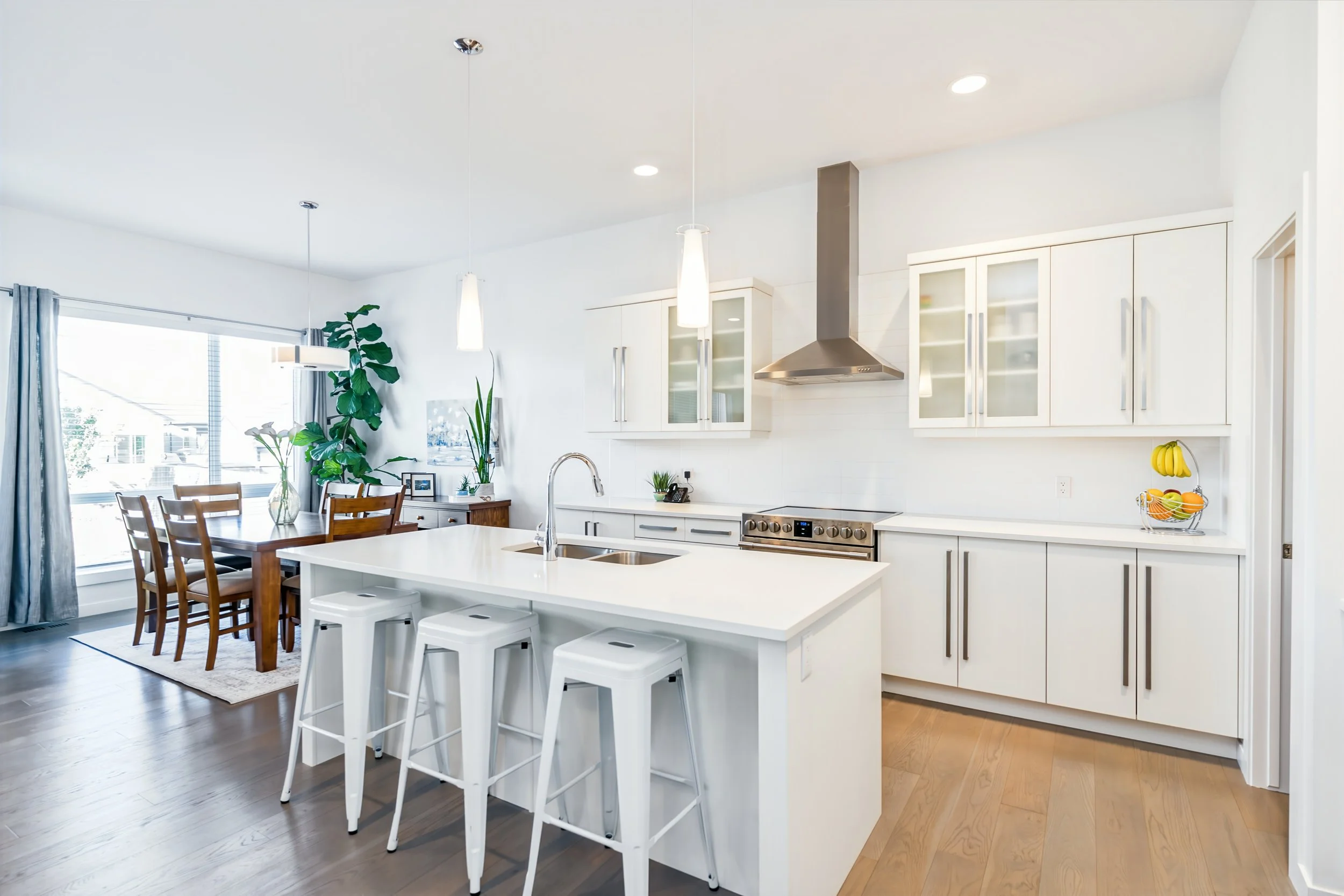 003 Realtors that work in River Park South.jpg