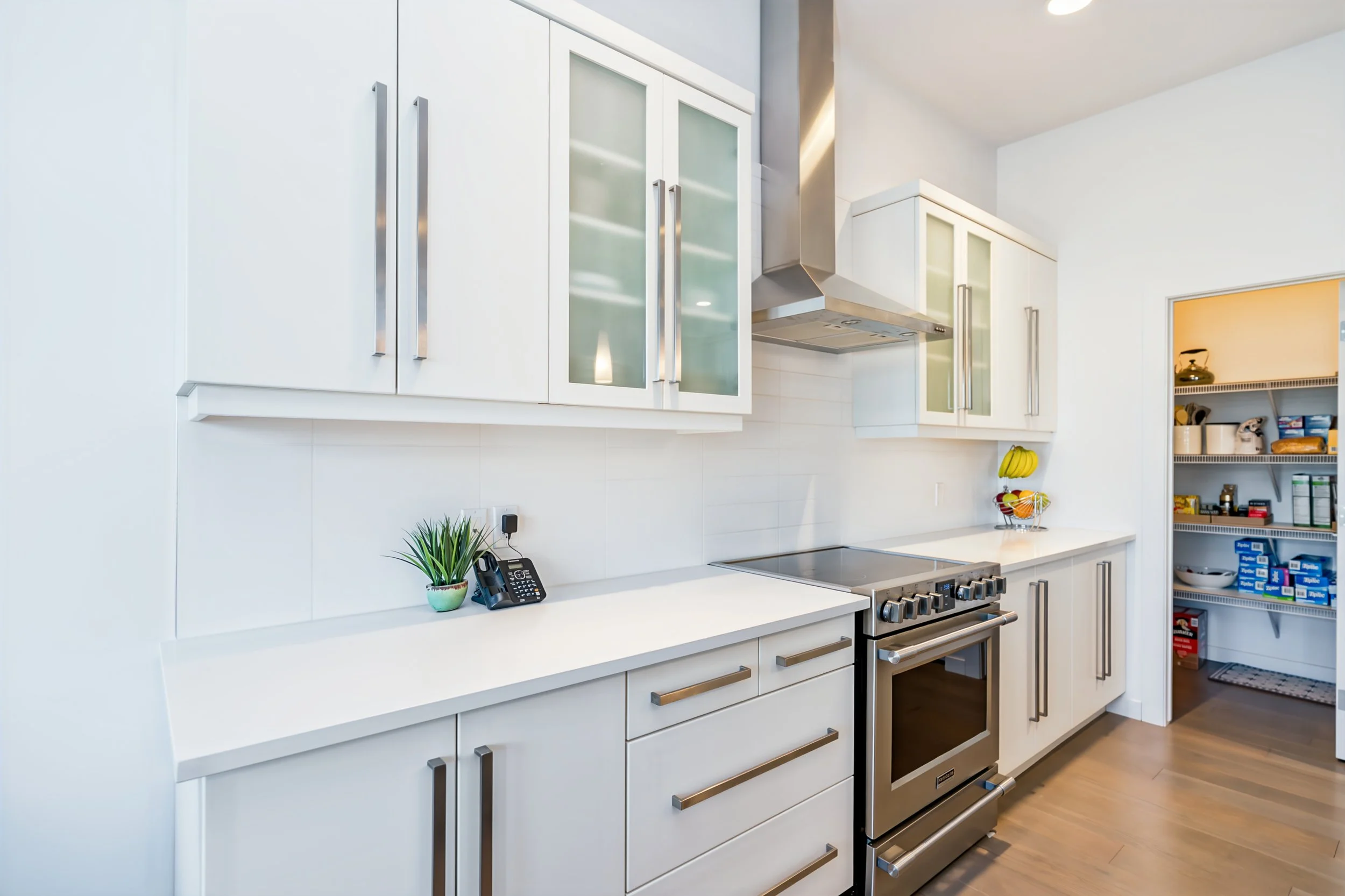 013 luxury realtors in South Winnipeg.jpg