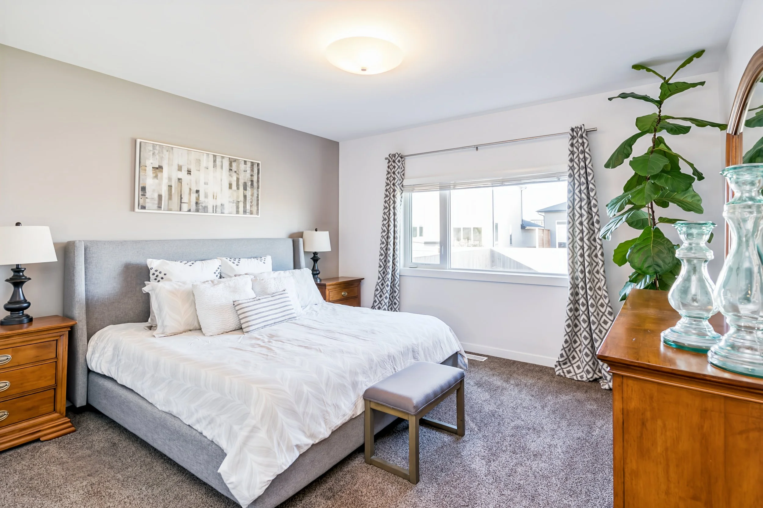 019 Primary bedroom in 10 Blackheath Close Winnipeg.jpg