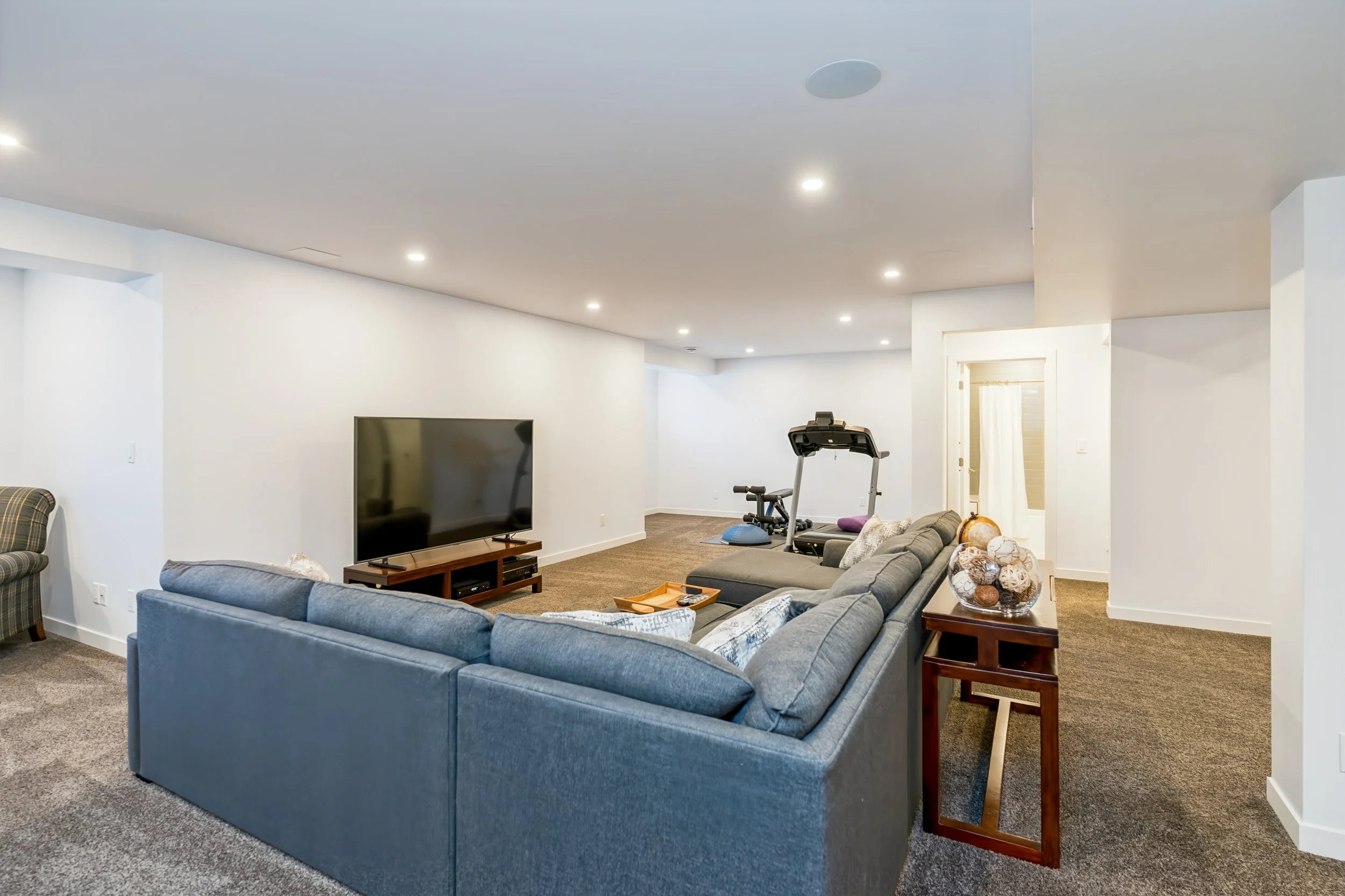 037 Media area in finished River Park South basement.jpg