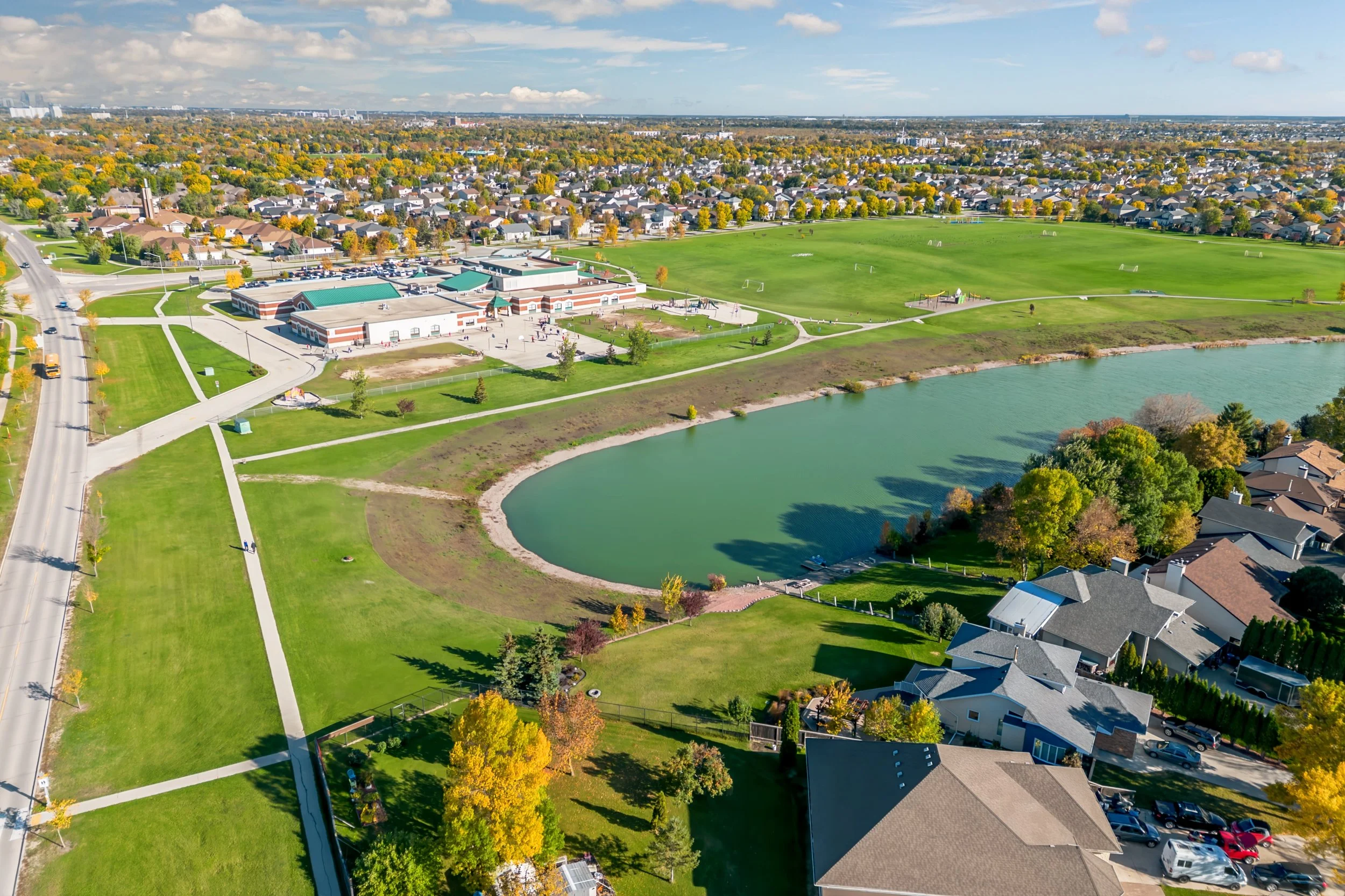 057 River Park South community and schools.jpg