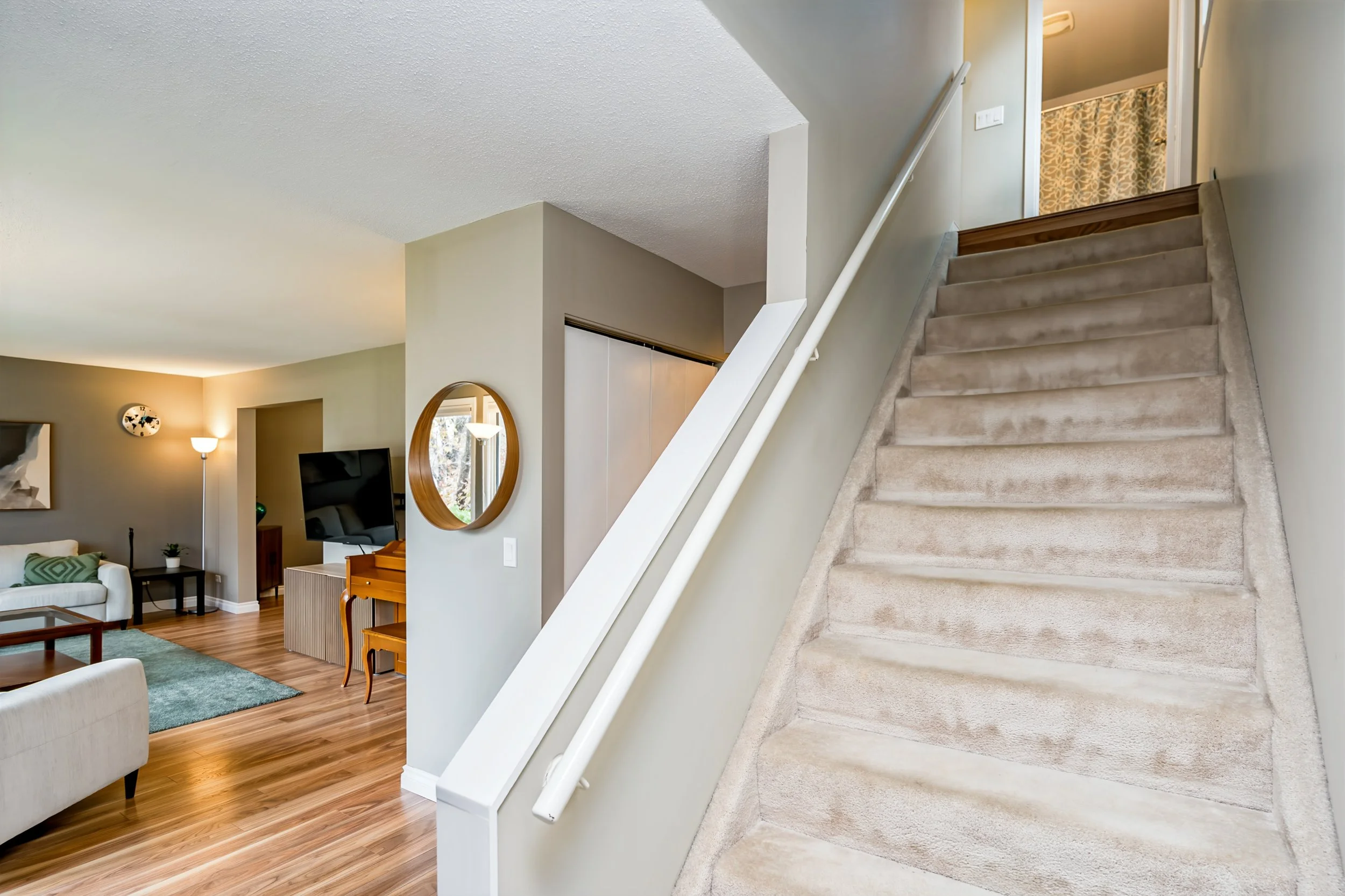 022 Realtors that work in St Vital Winnipeg.jpg