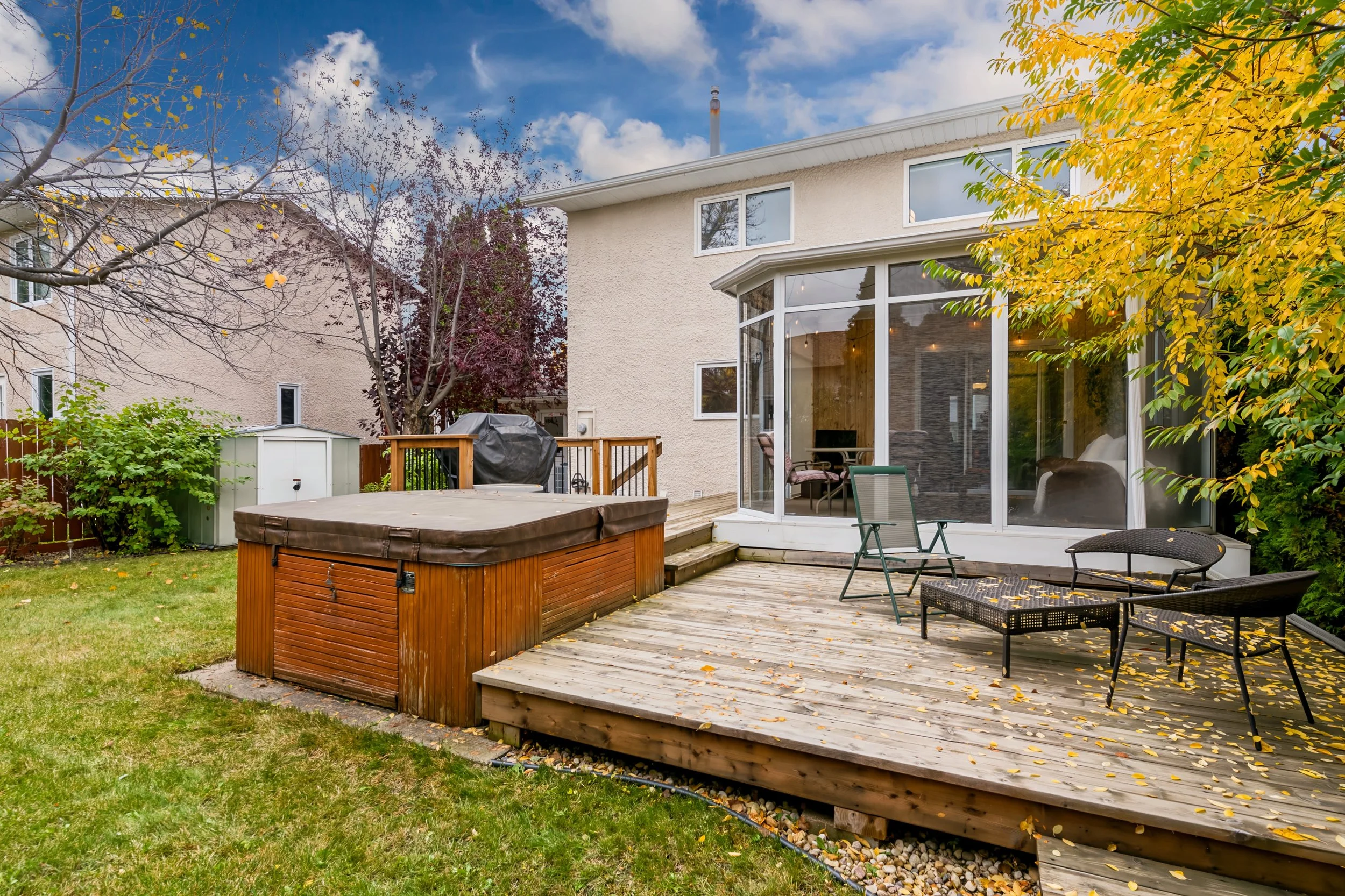 043 Meadowood Realtors that do neighbourhood videos.jpg