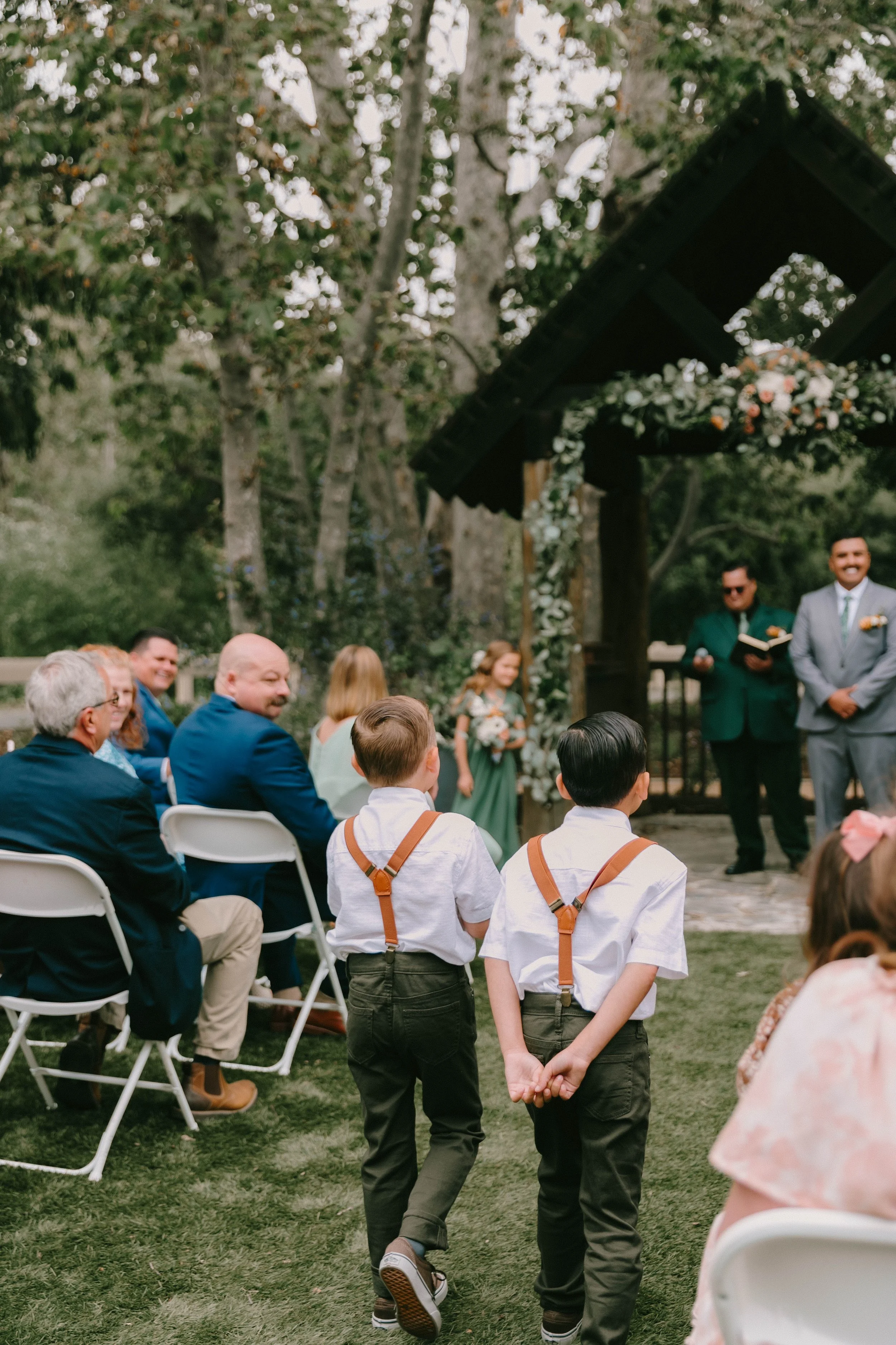 Wedding ceremony at Santiago Oaks Regional Park in Orange, CA — Southern California wedding photographer Tesla Rae Photo based in Huntington Beach