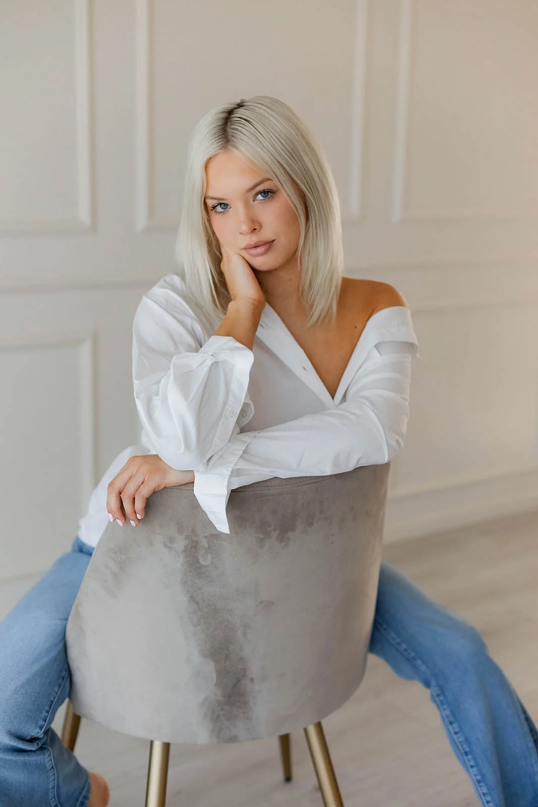 Model digitals for modeling agency in Huntington Beach, natural light studio — Best brand photographers in Huntington Beach — Captured by Tesla Rae Photo