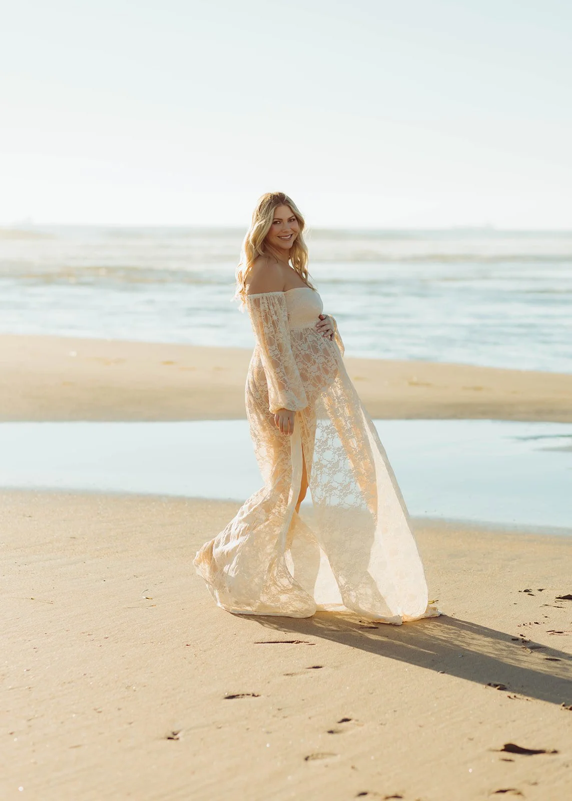 Dreamy maternity portraits at Huntington Beach during golden hour — Award-winning maternity photographer in OC — Tesla Rae Photo