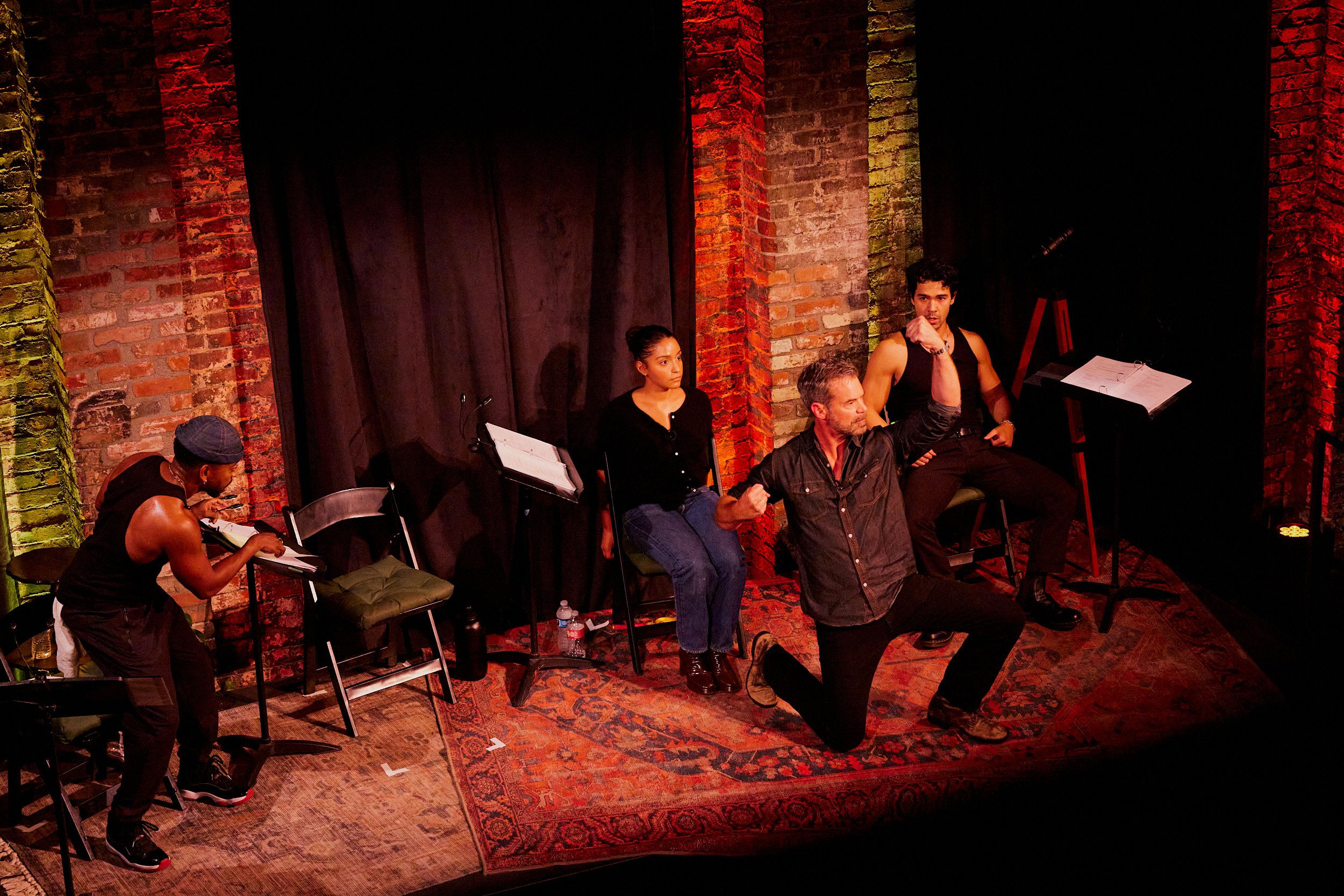 Copy of Actors middle of the show.jpg