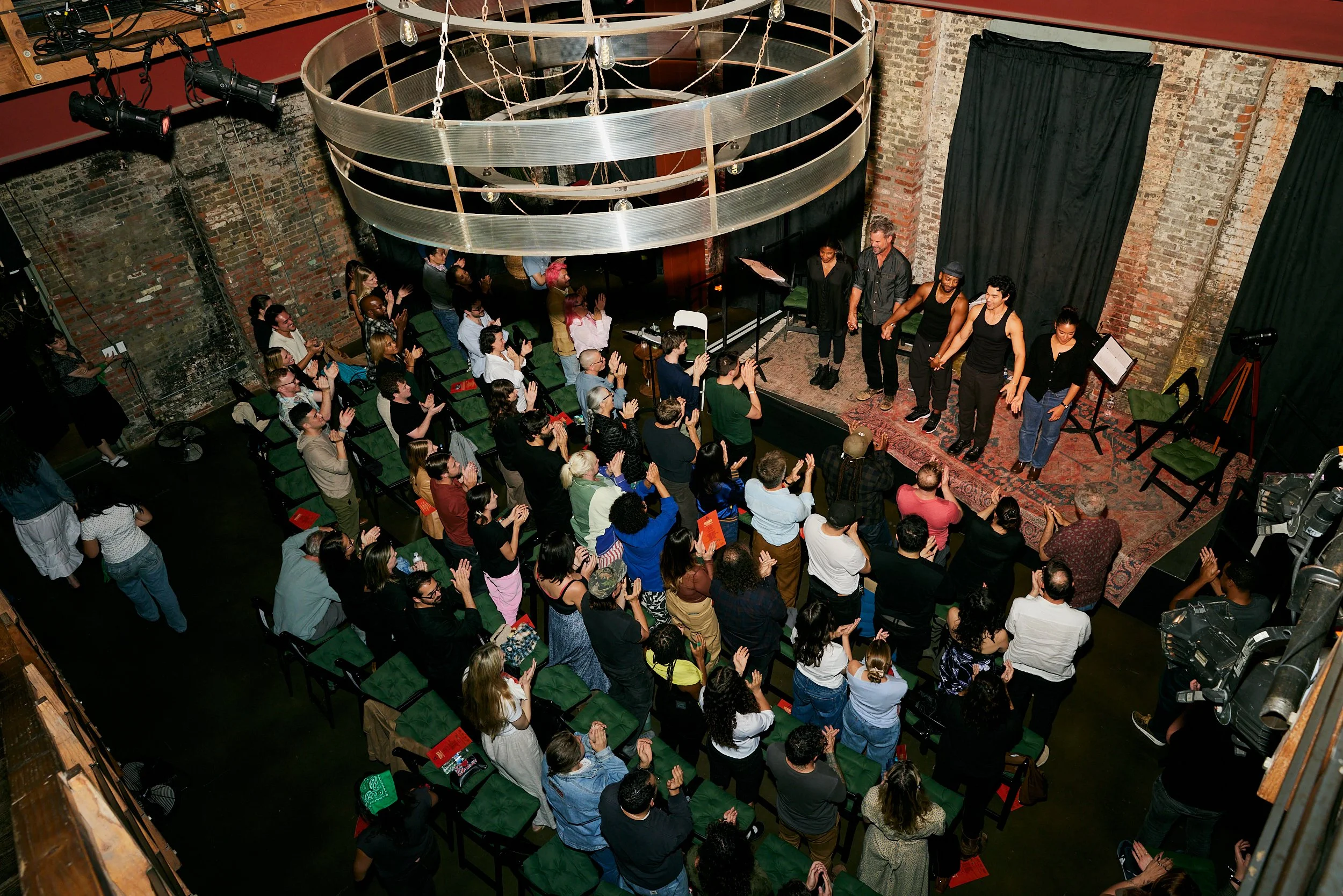 Copy of show end applause 2.0.jpg