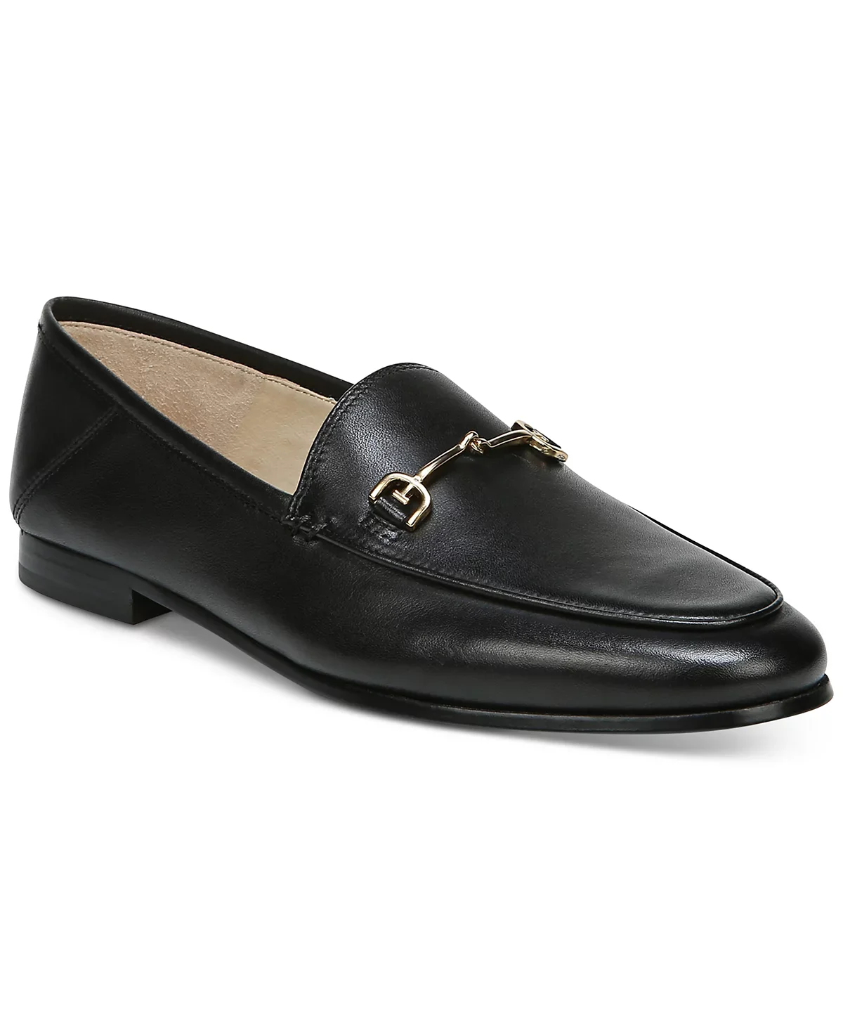 Sam Edelman Loafer:

A polished everyday loafer that instantly sharpens denim, trousers, and relaxed basics while still feeling comfortable and wearable. I love this style because it adds structure and refinement without looking overly formal.