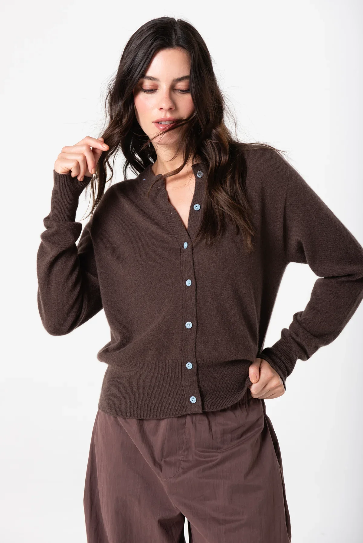 Simple Autumn Dressing: Cashmere, Tailoring, and the Perfect Fall Uniform